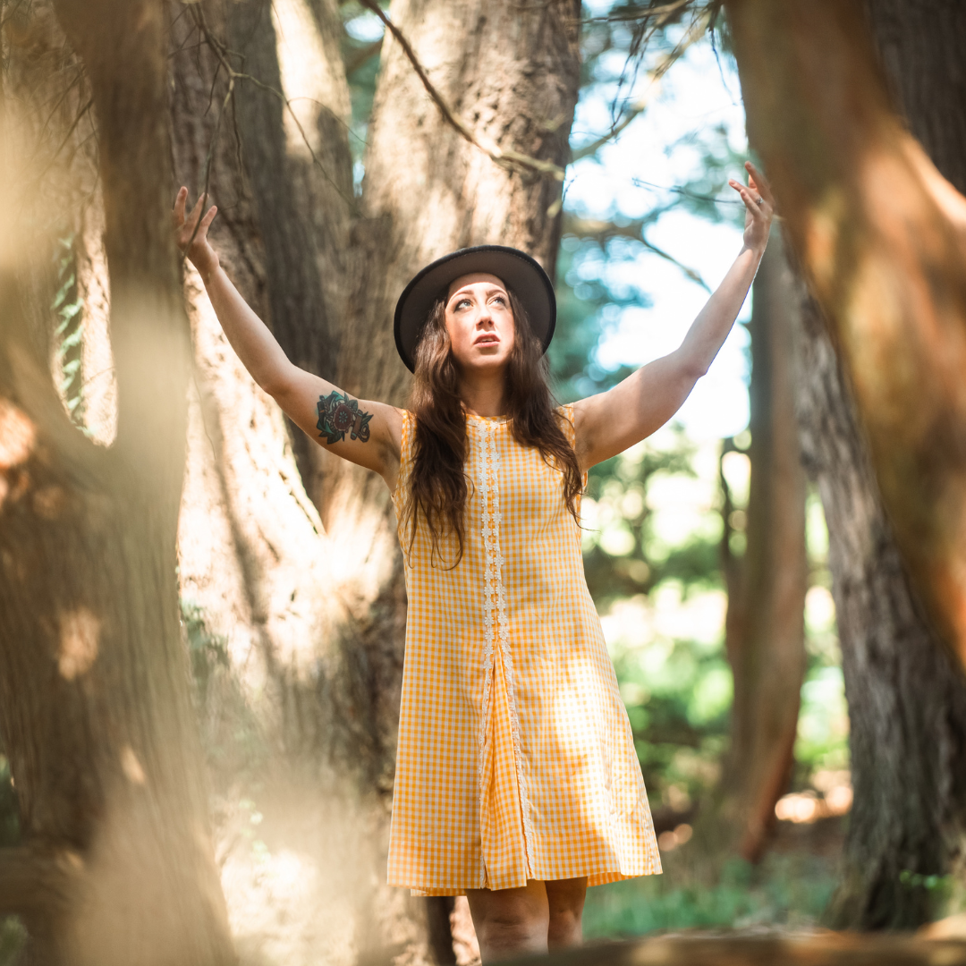 LISTEN: "Sunbeams" gets radio and playlist spins