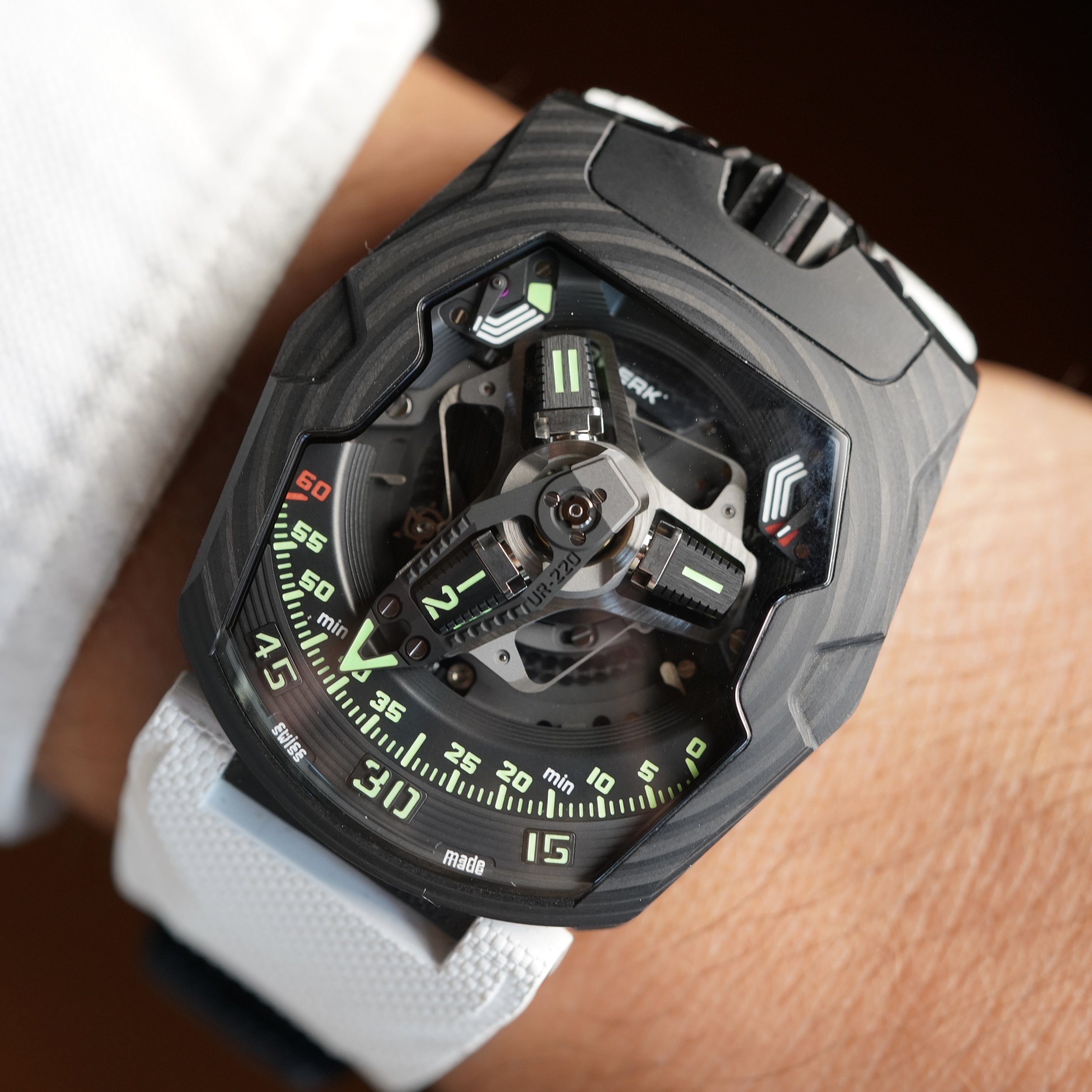 Urwerk UR-220 C81 Carbon Limited Edition Full Set