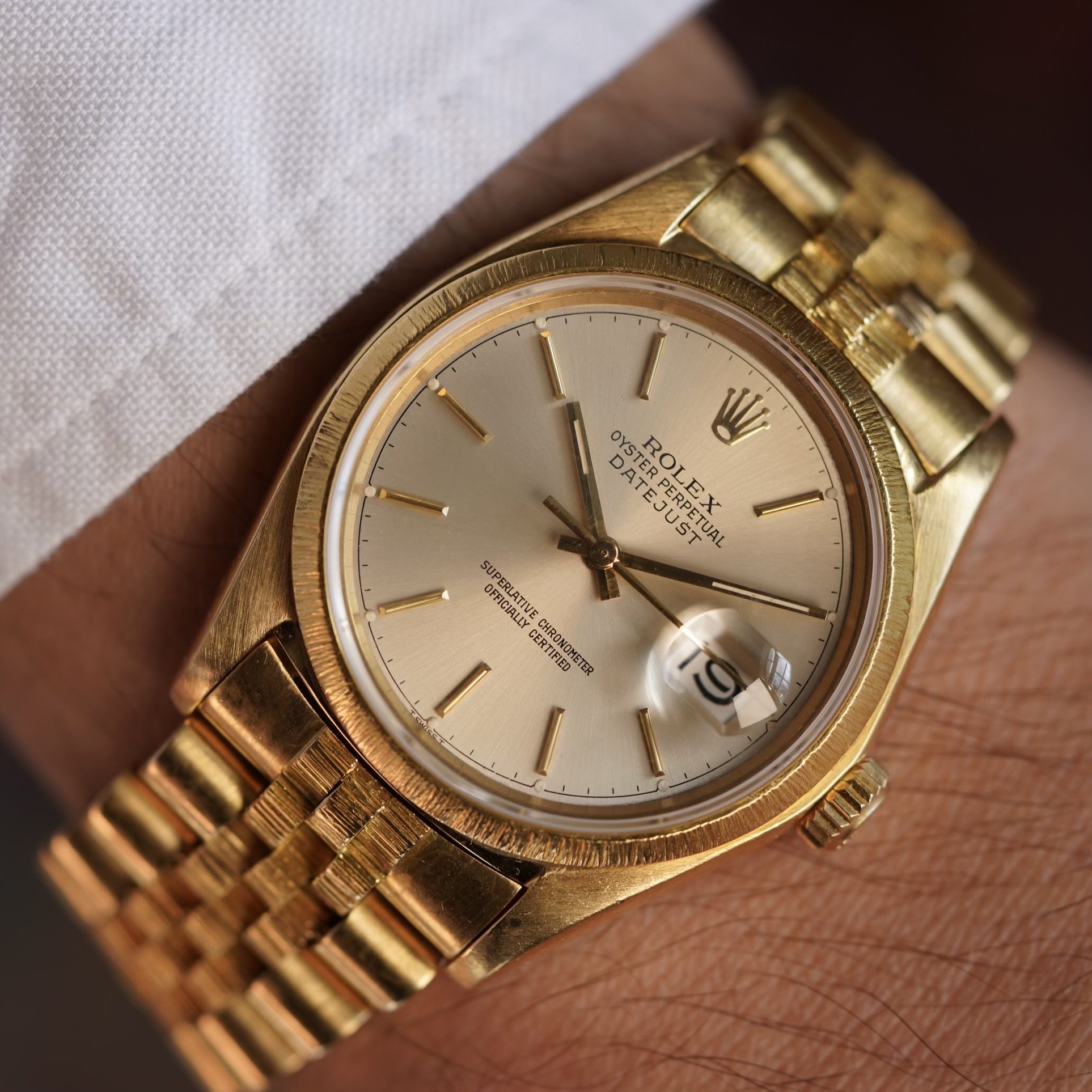 Rolex Datejust Reference 16078 with Bark Bezel & Central Links — Wind ...