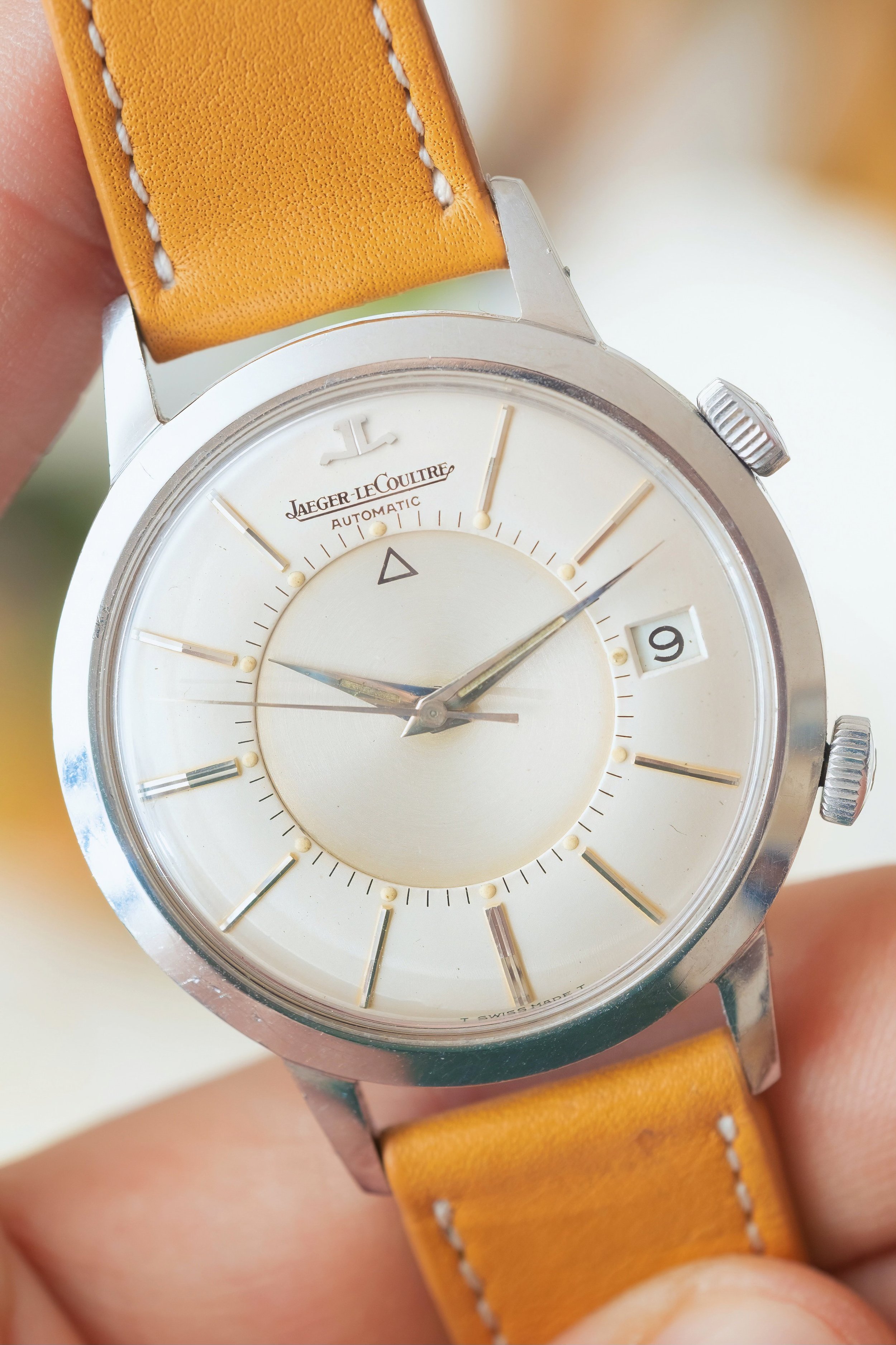 Collector s Guide Jaeger LeCoultre Memovox Reference E 855 Wind Vintage