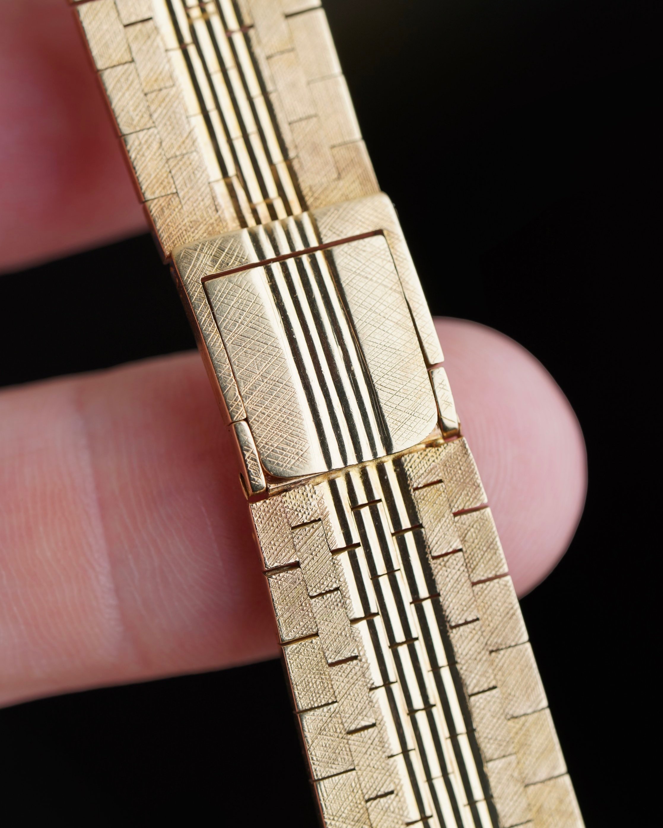 18mm Brick Florentine Style Bracelet 18K Yellow Gold 6.1 inch