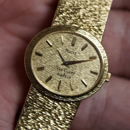 キャンドル PIAGET Piaget Retailed by Van Cleef & Arpels in 18K Yellow Gold