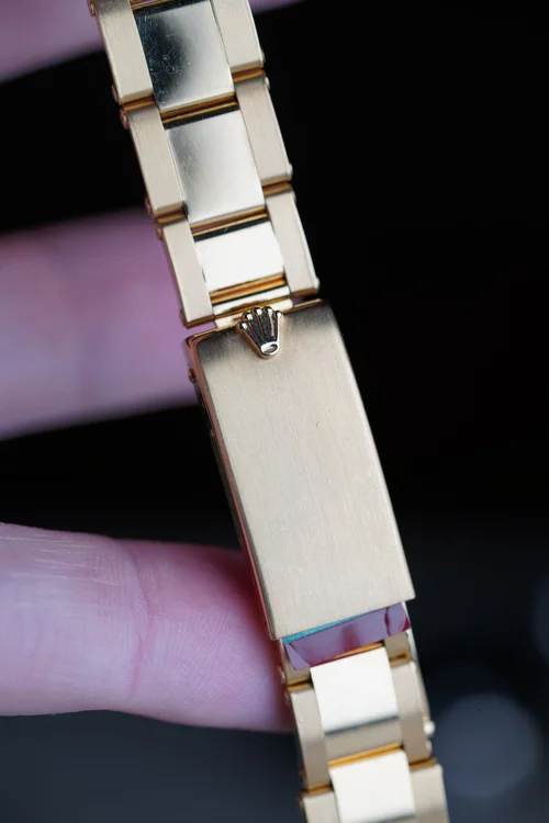 19mm Rolex 18k 7205 Yellow Gold Rivet Bracelet 7.5 inches — Wind