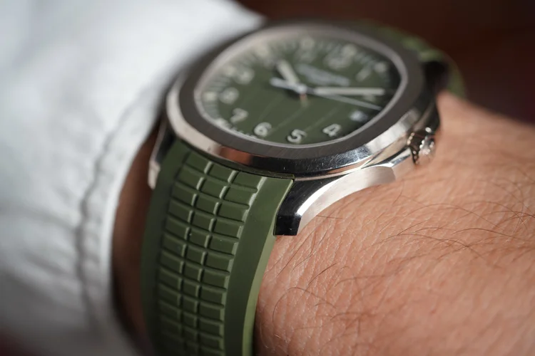 Patek Philippe Aquanaut Reference 5168G-010 Full Set Unpolished