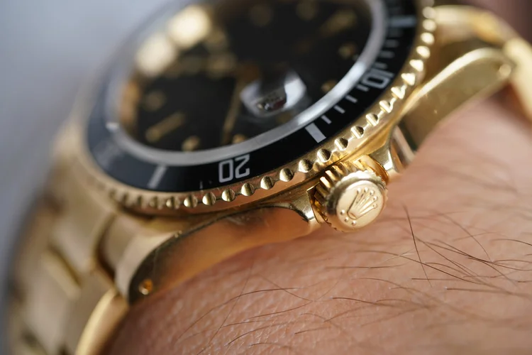 Rolex Submariner Reference 16808 in 18K Yellow Gold Full Set