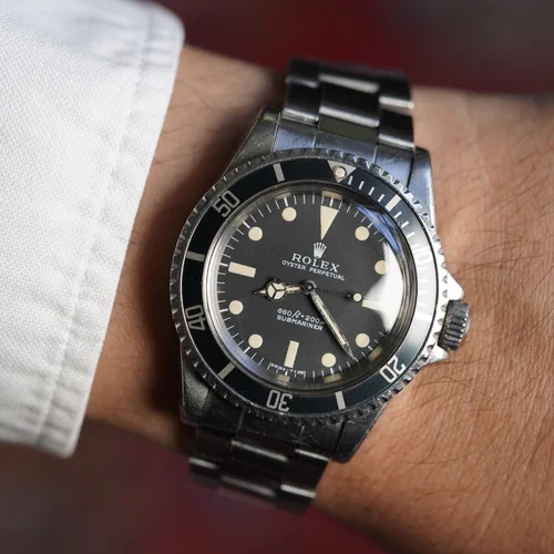 ロレックス フラッシュフィット ff580 1680 5513 93150 Rolex Submariner Feet First Reference 5513 — Wind Vintage