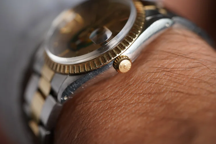 Rolex UAE Dial Date Reference 15053 — Wind Vintage