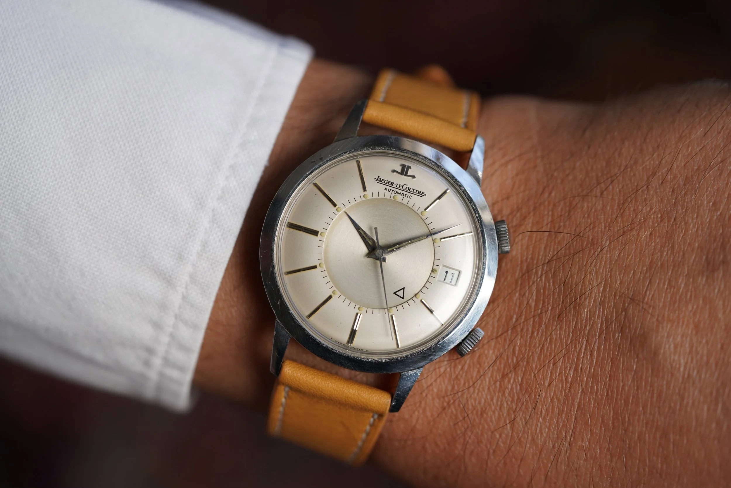 Mondani Magazine: Charlie Dunne Writes About Vintage Jaeger-LeCoultre