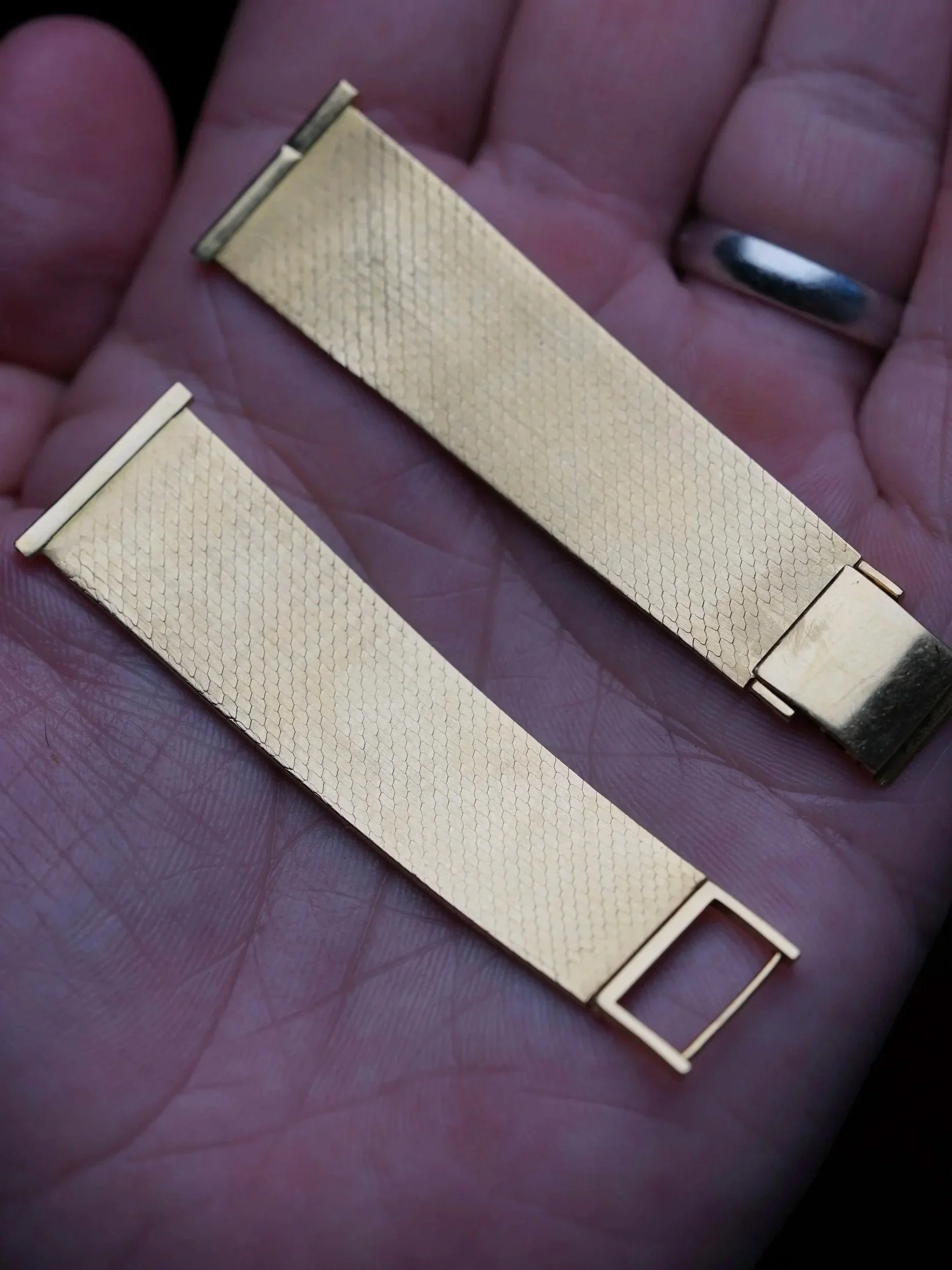 20.5mm Gay Freres 18K Yellow Gold Snakeskin Bracelet 5.75 Inches