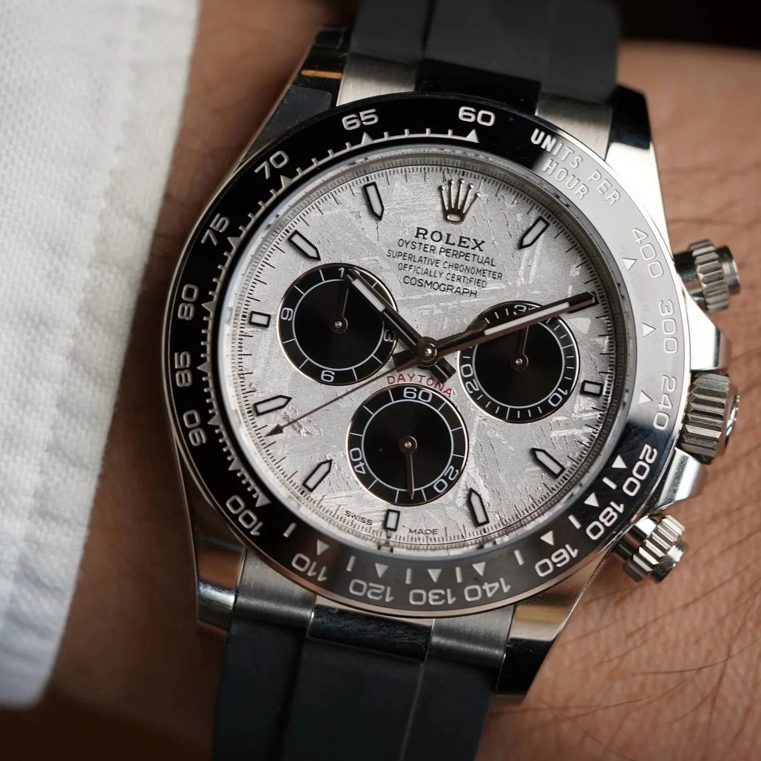 Rolex Meteorite Cosmograph Daytona 126519LN in 18K WG on Oysterflex Full Set Unpolished