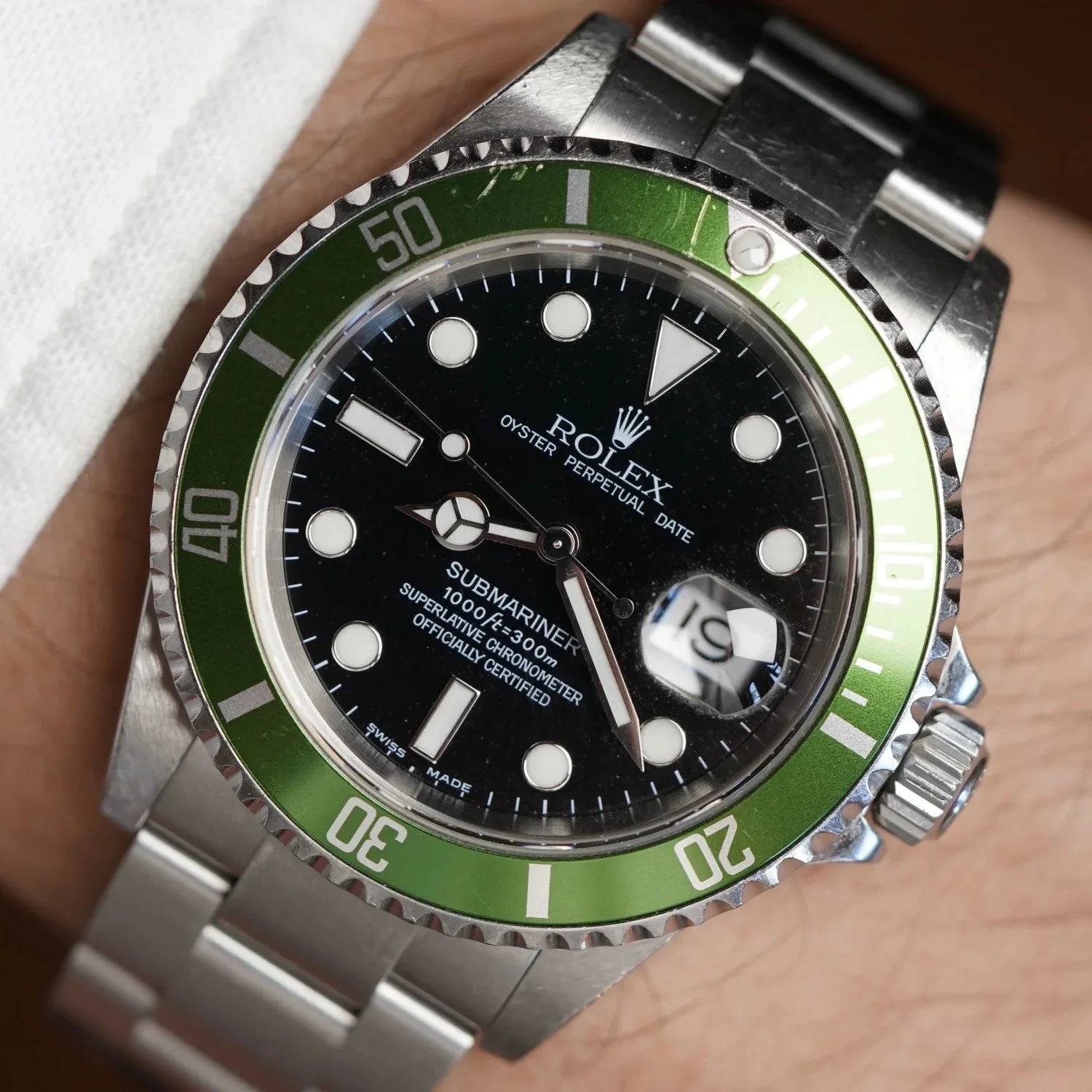 Rolex Submariner Ref. 16610LV Flat 4 “Kermit”  Full Set Unpolished