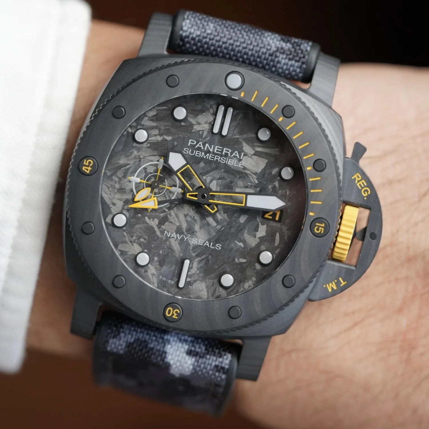 Panerai GMT Carbotech Navy Seals PAM01324 w/ Box &amp; Receipt