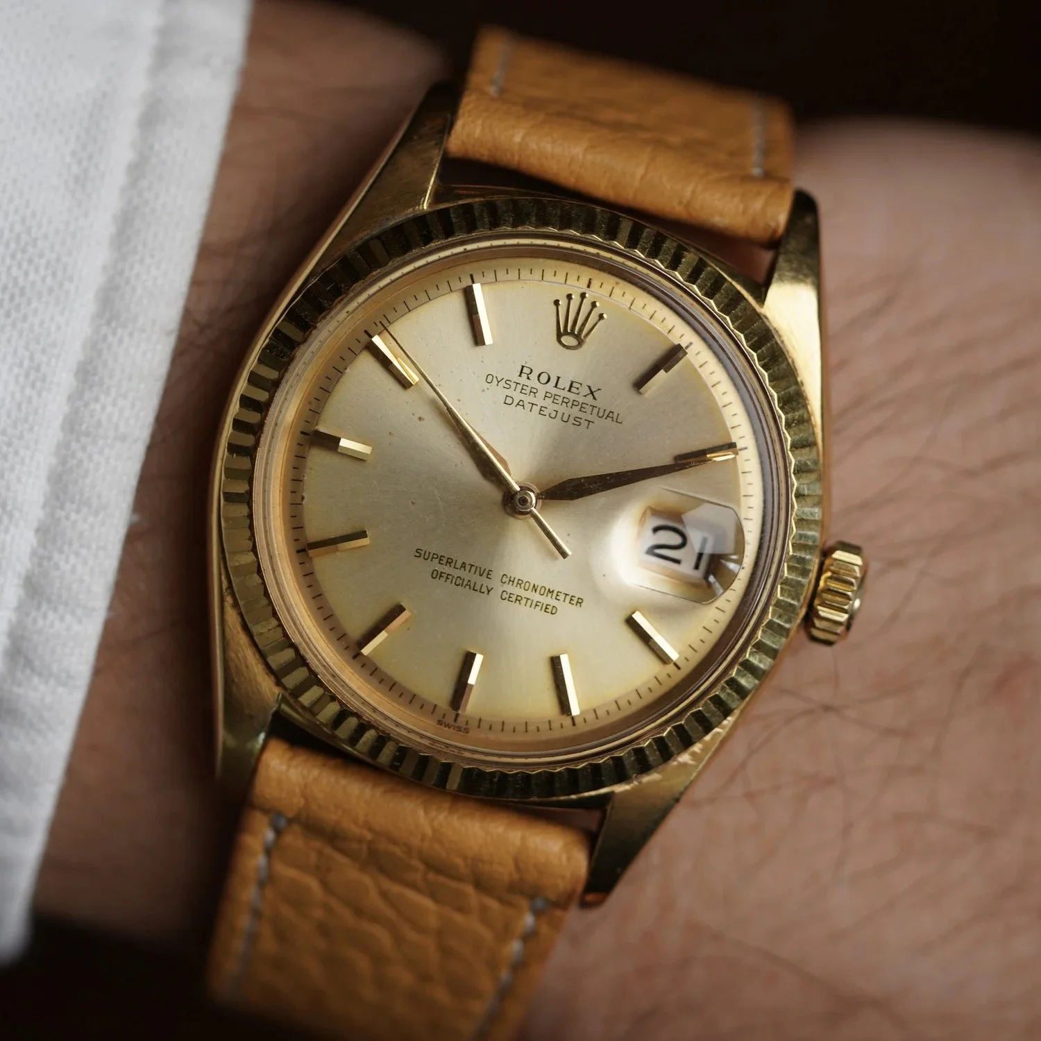 Rolex Non-Luminous Datejust Ref. 1601 in 18k Yellow Gold Unpolished