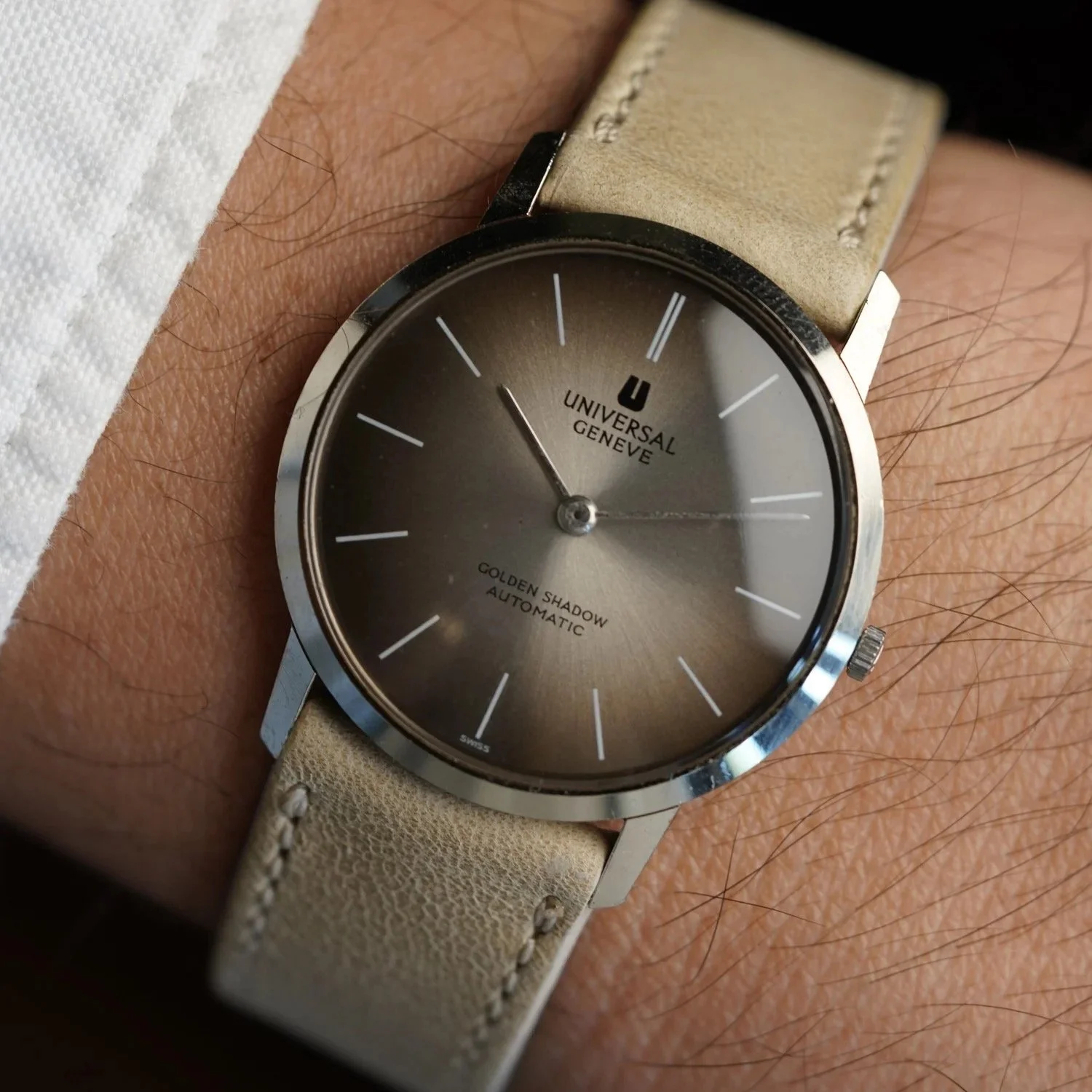 Universal Geneve Golden Shadow in 18k White Gold Unpolished
