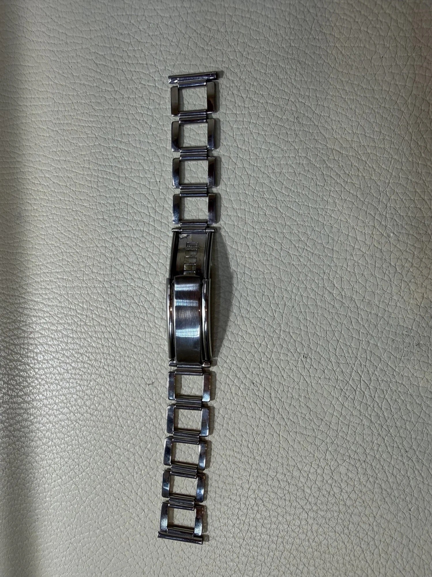 16.5mm Gay Frères Ladder Bracelet 6.4 inches