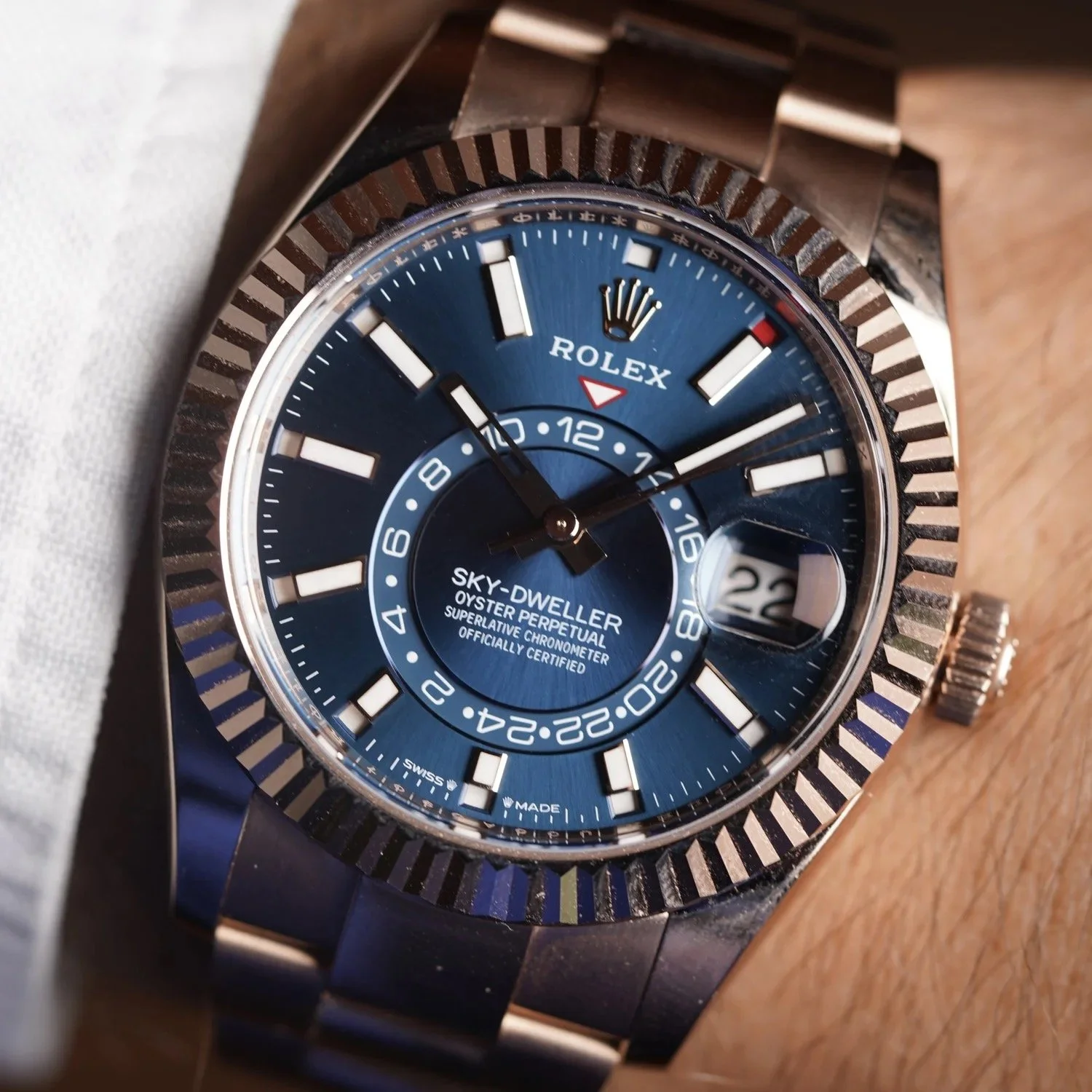 Rolex Blue Dial Sky-Dweller Reference 336935 in 18K Everose Gold Full Set Unpolished