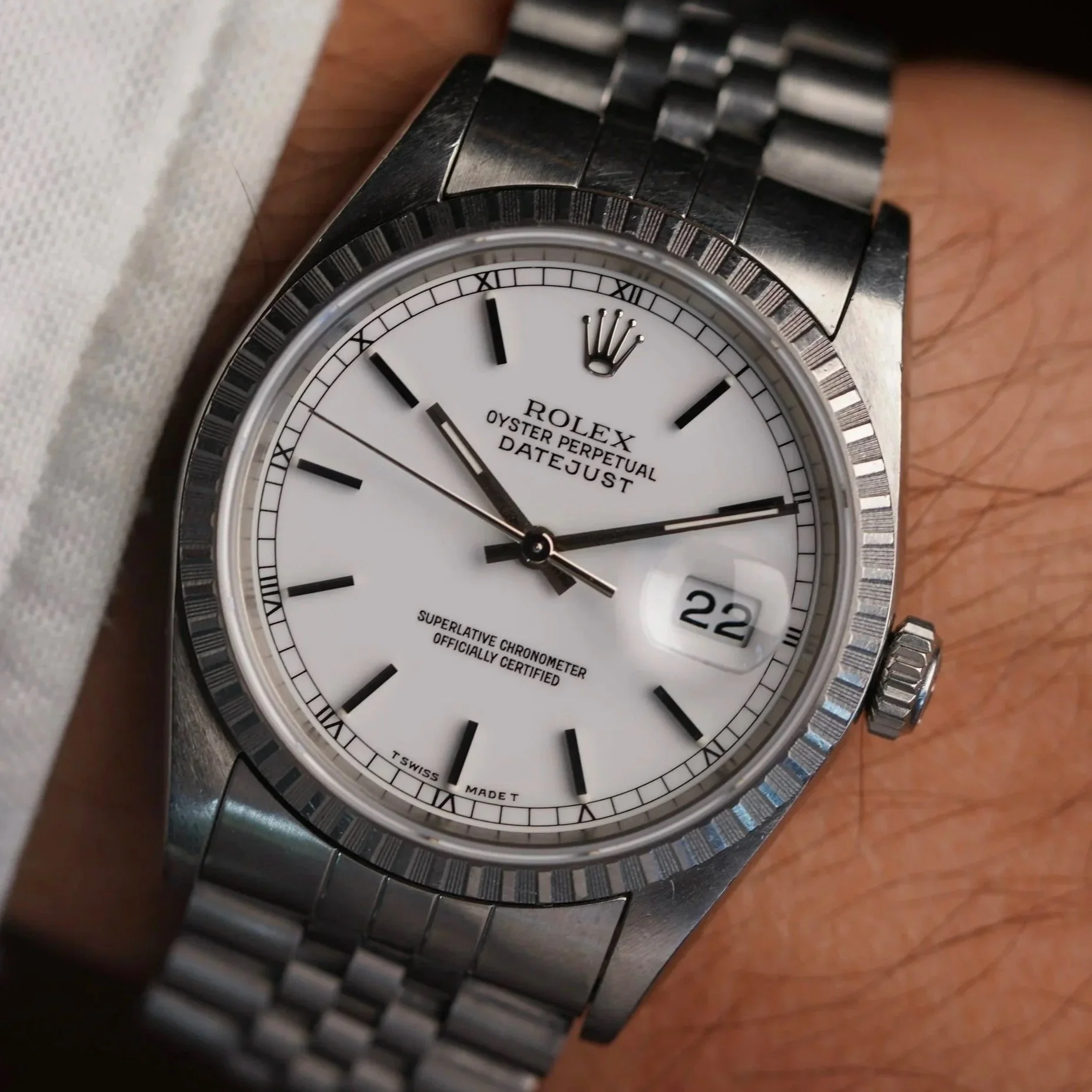Rolex White Lacquered Dial Datejust Ref 16220 Unpolished w/ Papers, Hangtag &amp; Booklet