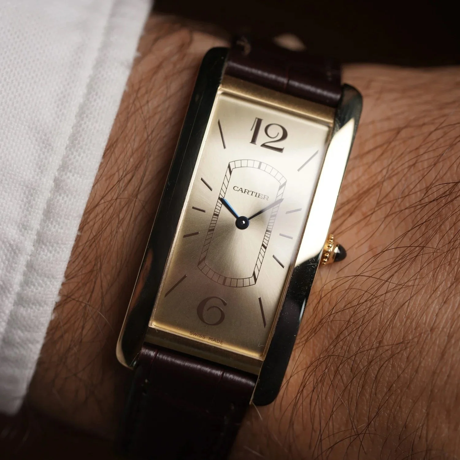 Cartier Tank Cintrée Ref. WGTA0026 in 18K Yellow Gold Full Set Unpolished
