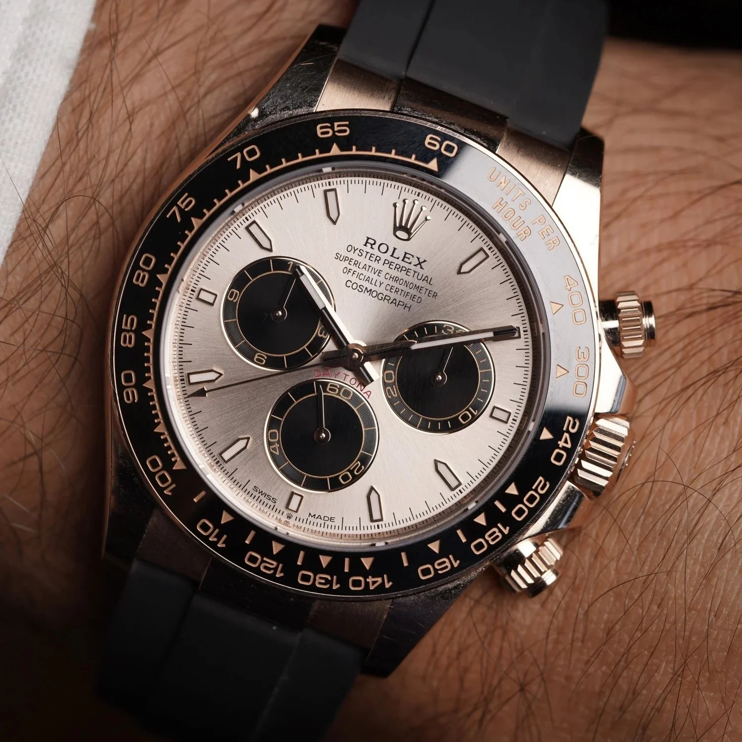 Rolex Cosmograph Daytona Reference 126515LN on Oysterflex Unpolished Box &amp; Papers