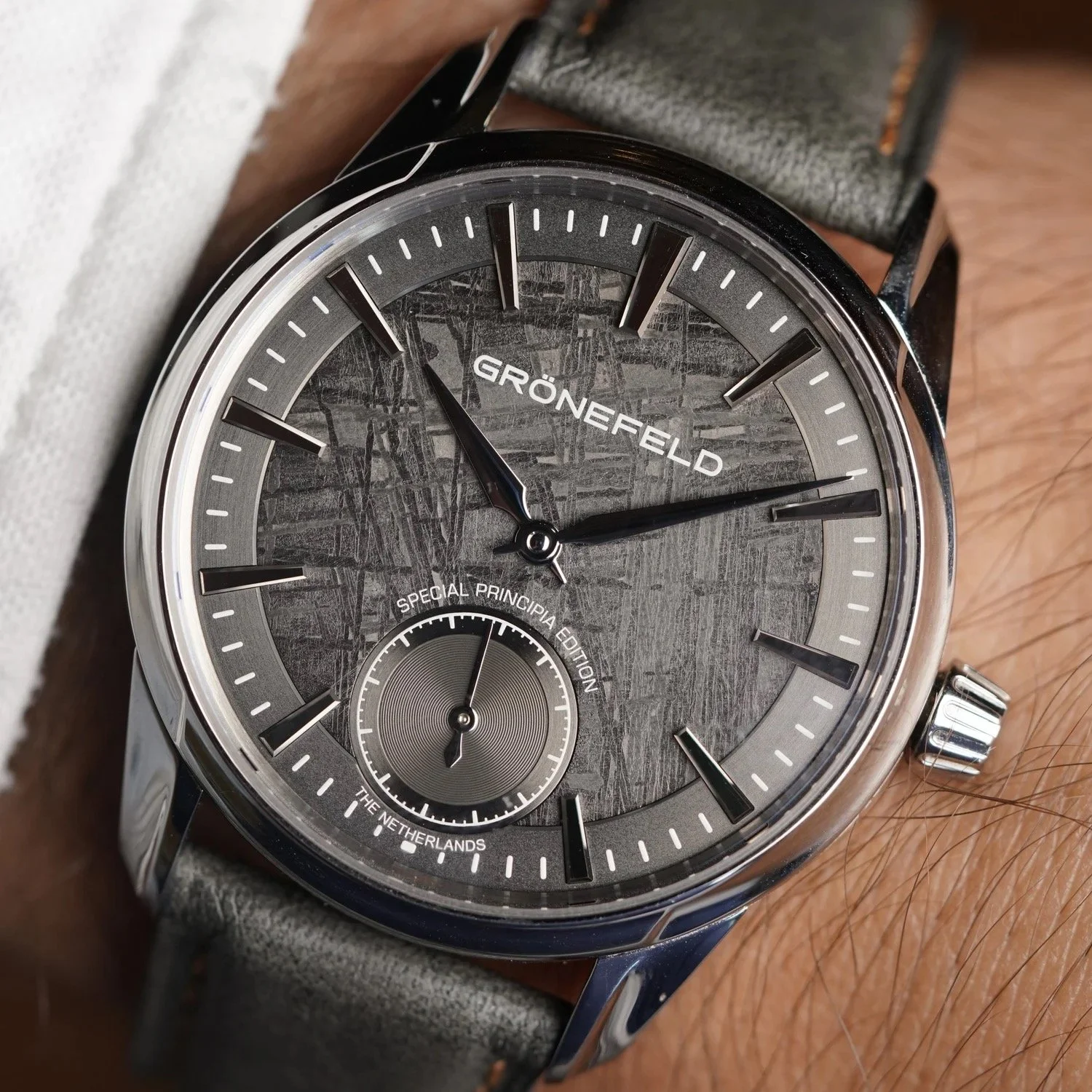 Grönefeld 1941 Principia Automatic Meteorite Dial Full Set Unpolished