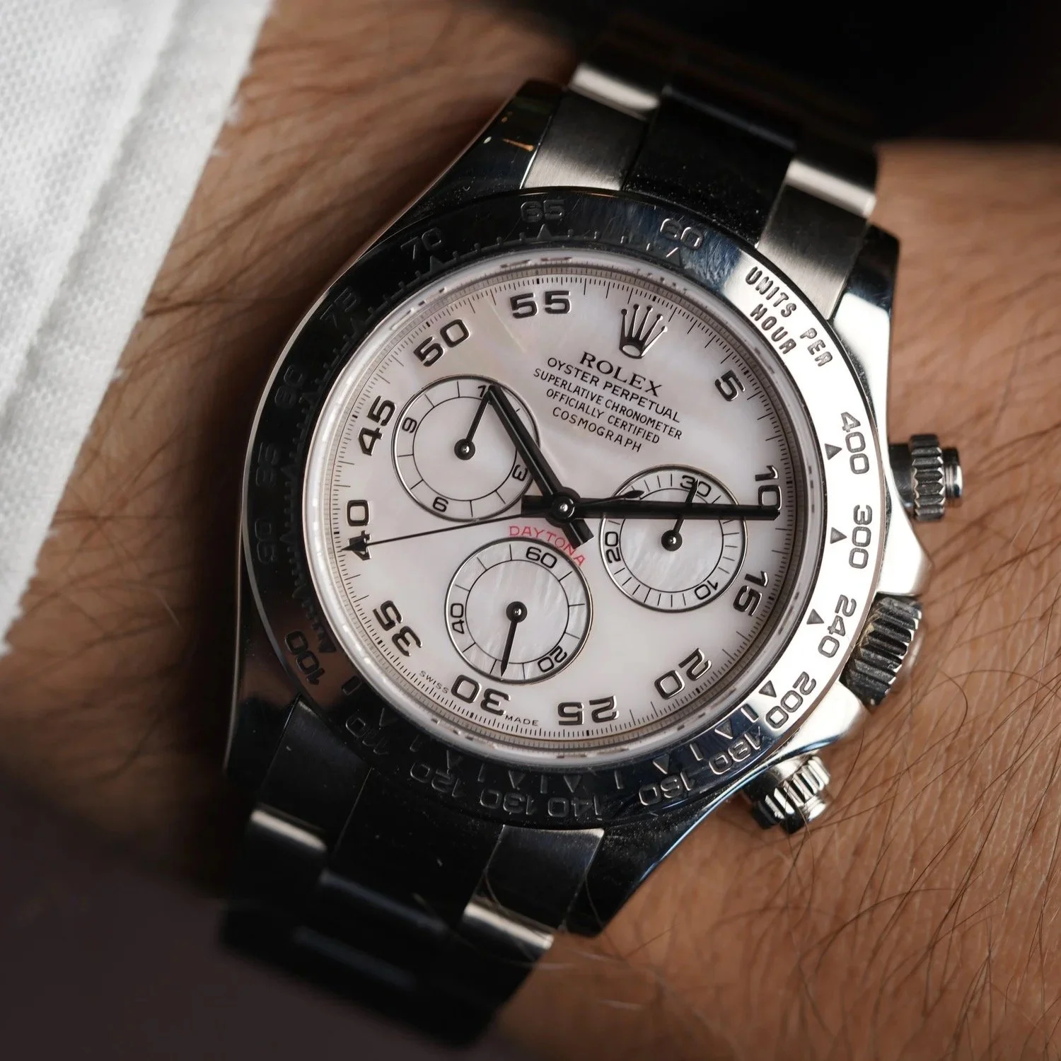 Rolex Mother of Pearl Dial Daytona Reference 116509 in 18K White Gold w/ CPO Card