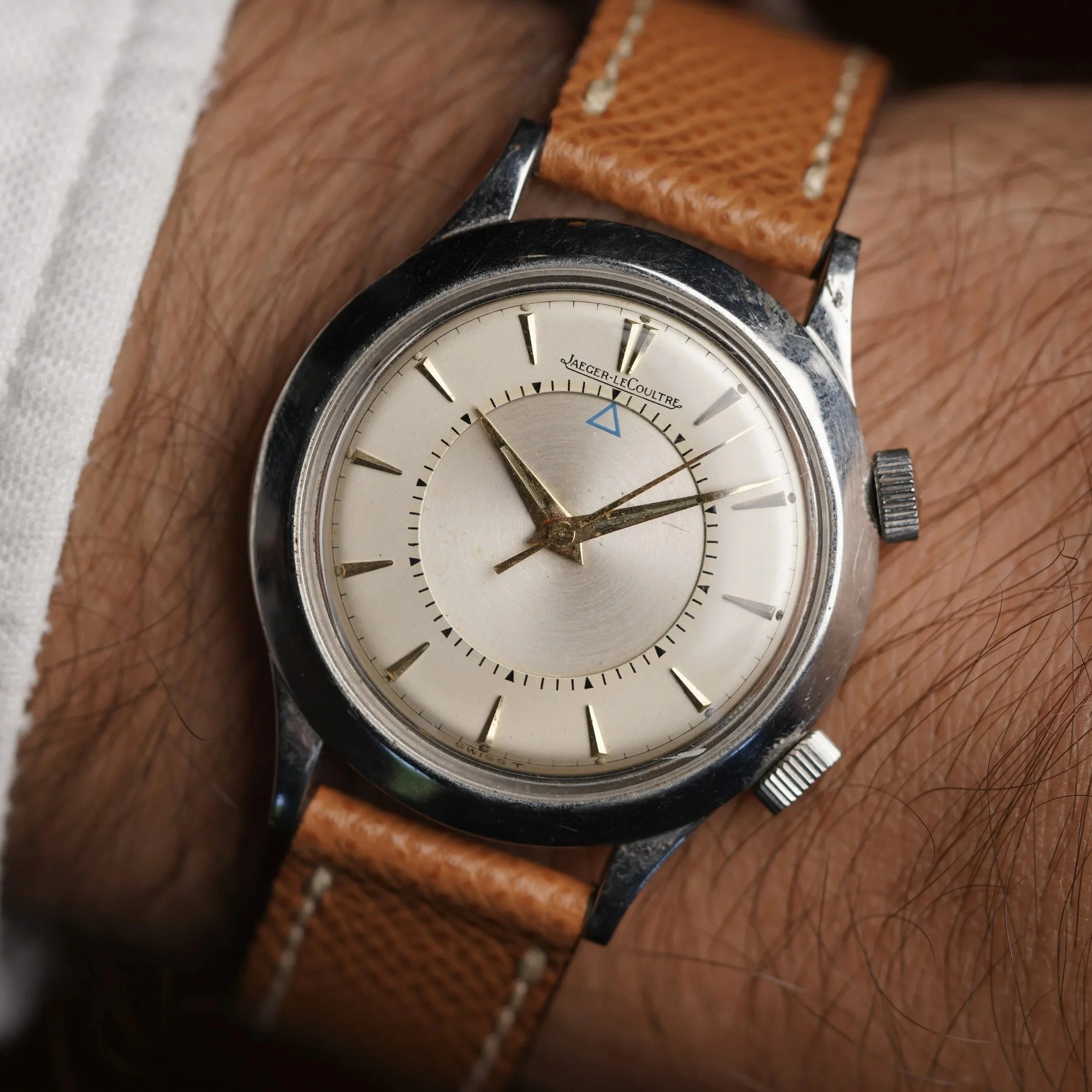 Jaeger-LeCoultre Memovox Reference E 850 Unpolished w/ Extract