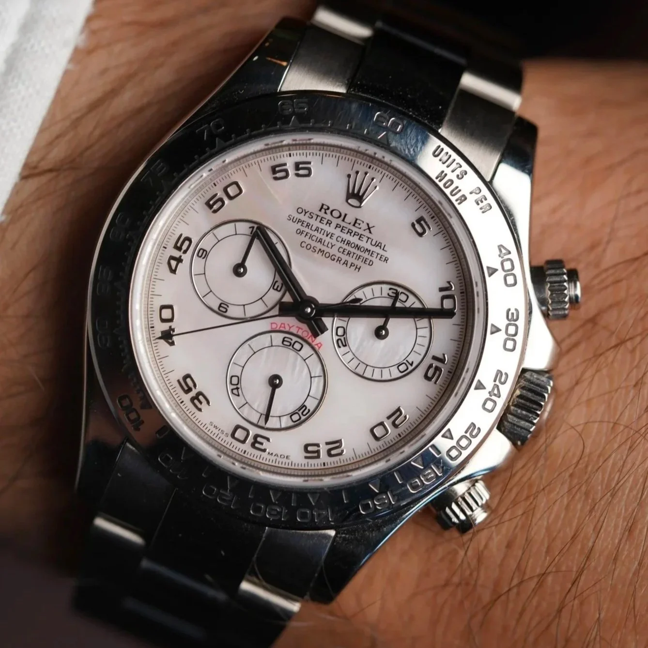 Rolex Mother of Pearl Dial Daytona Reference 116509 in 18K White Gold w/ CPO Card