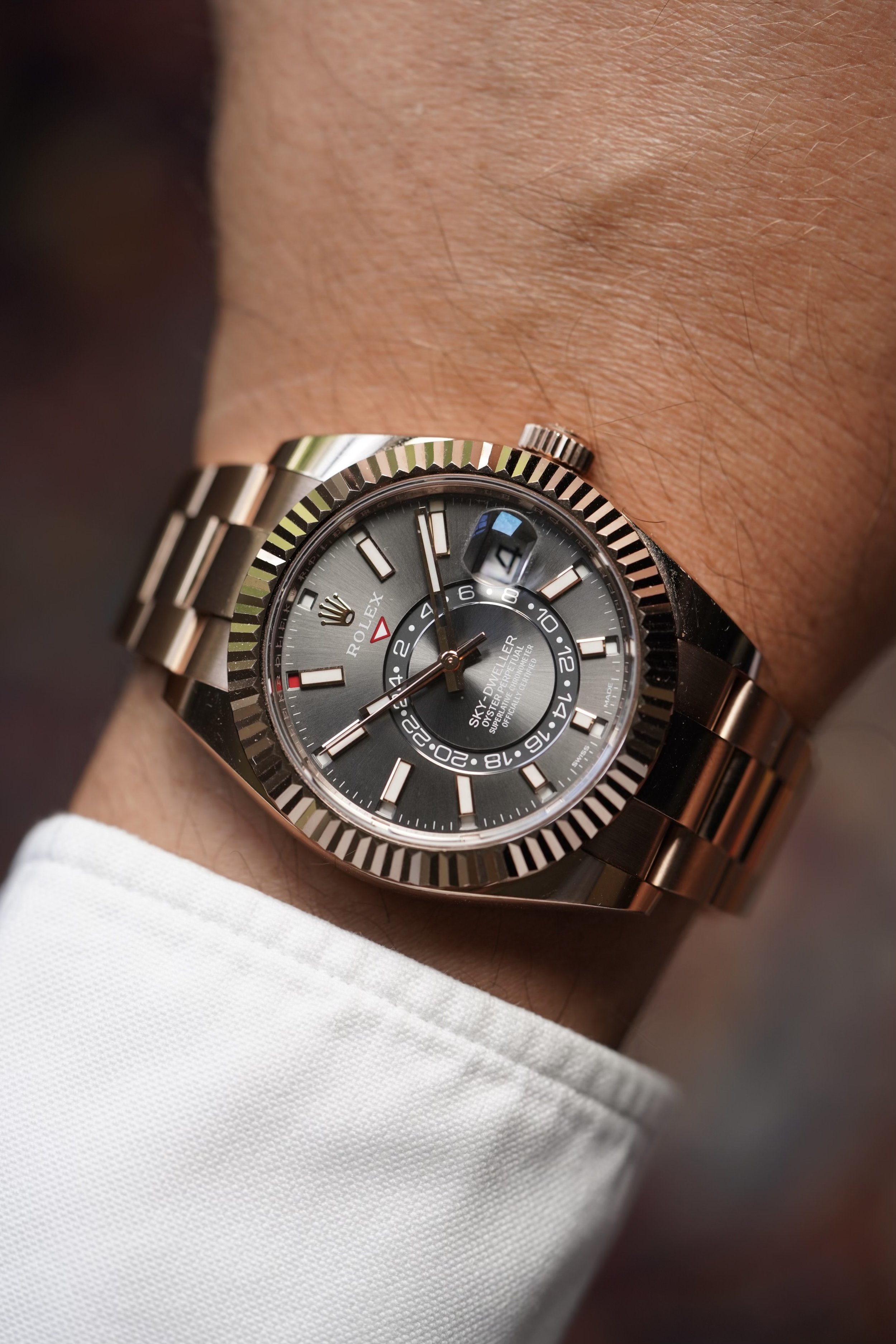 Rolex Sky Dweller Everose Reference 326935 Rhodium Dial Full Set Unpolished Wind Vintage