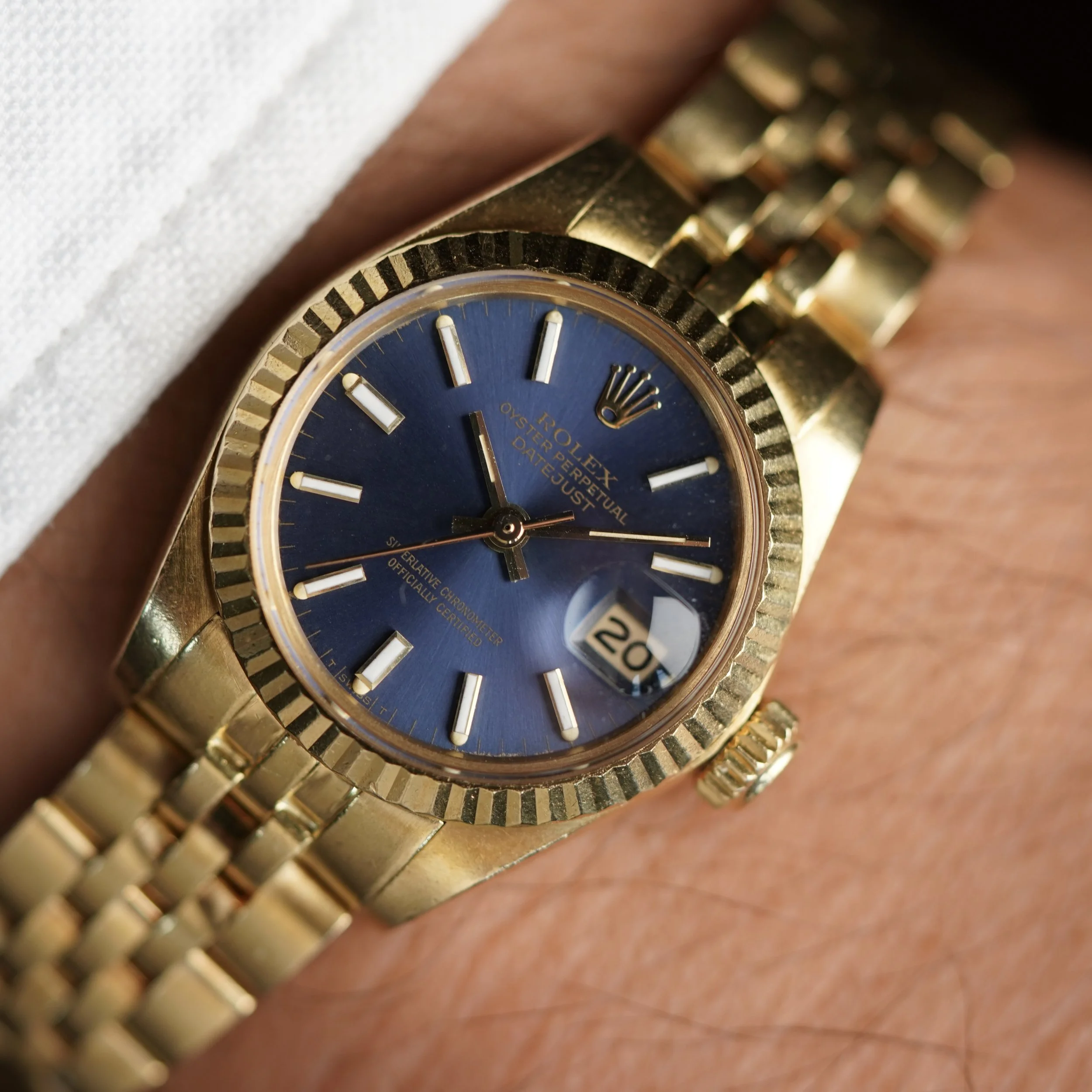 Rolex Ladies Datejust Blue Dial Ref. 6917 in 18K Yellow Gold Unpolished