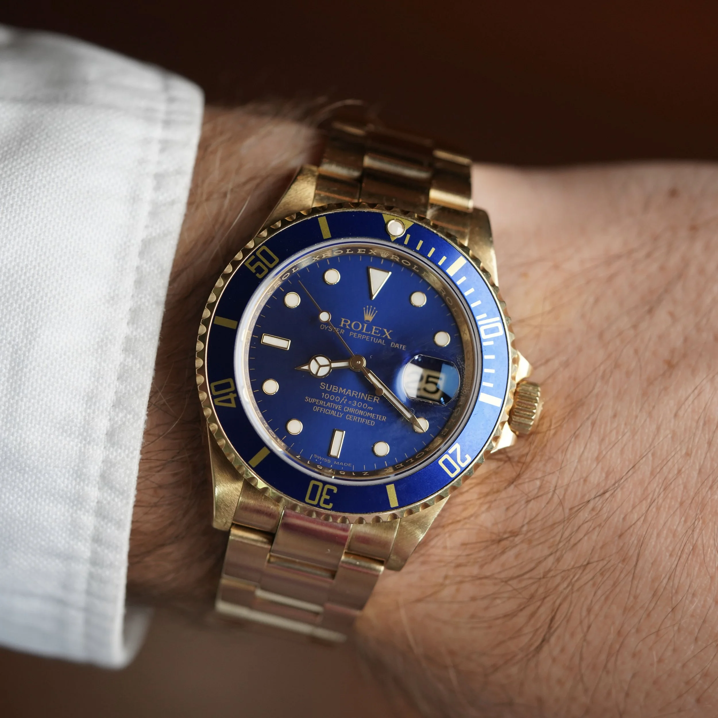 ROLEX SUBMARINER 青 ダイヤル Rolex Blue Dial Submariner 16618 in 18K Gold Unpolished w/ Papers