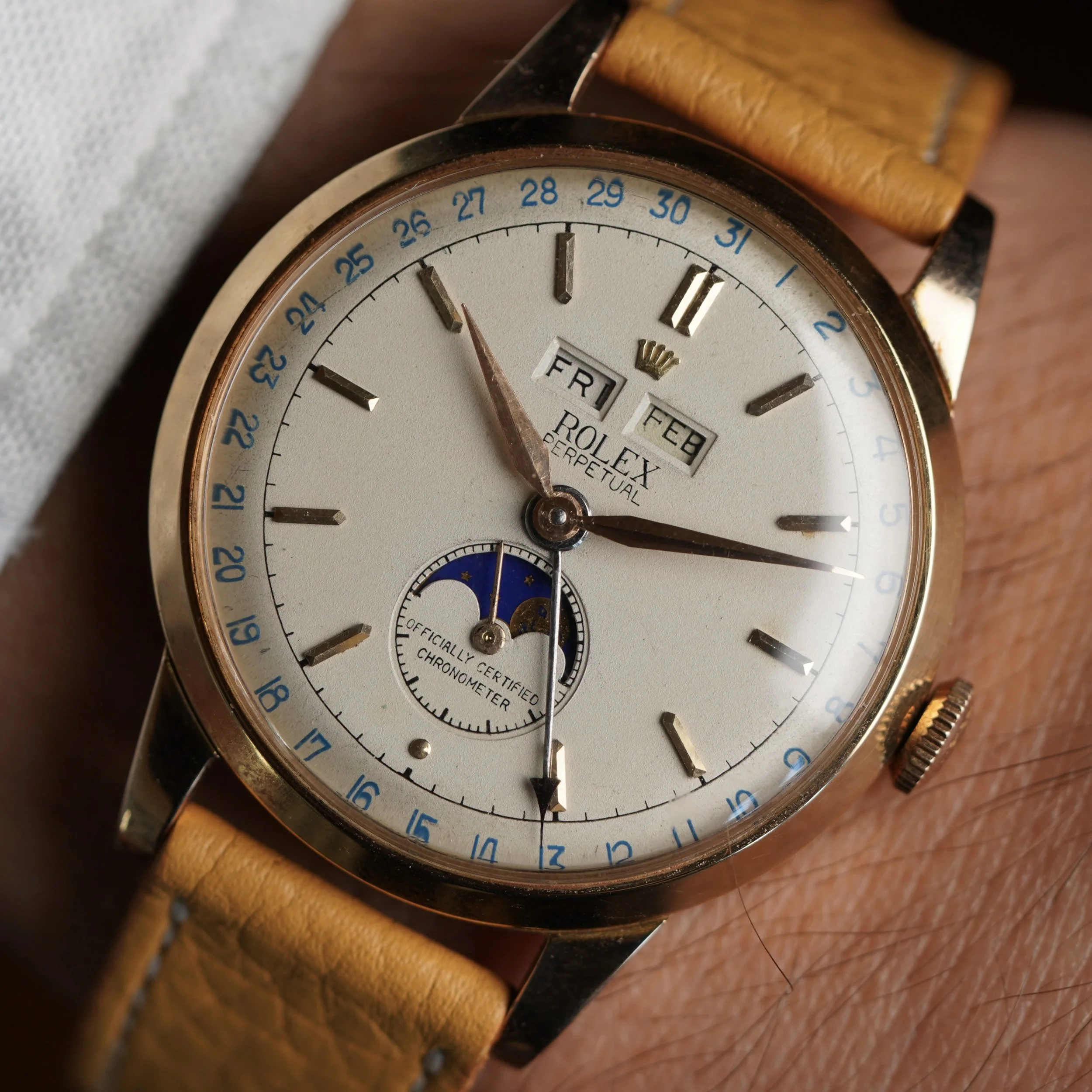 Rolex Padellone Reference 8171 in 18K RG