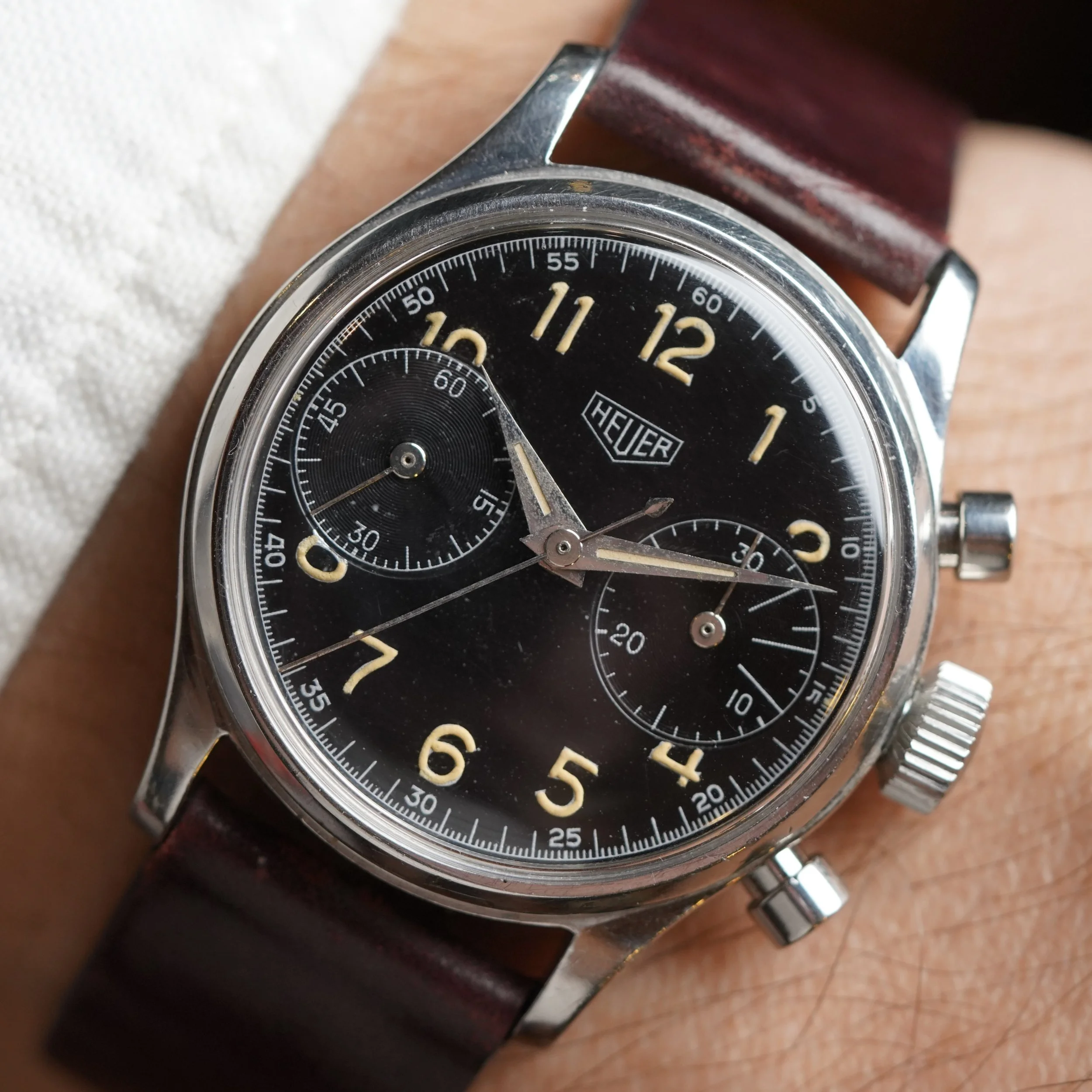 Heuer Chronograph Ref. 2406 Gilt Dial