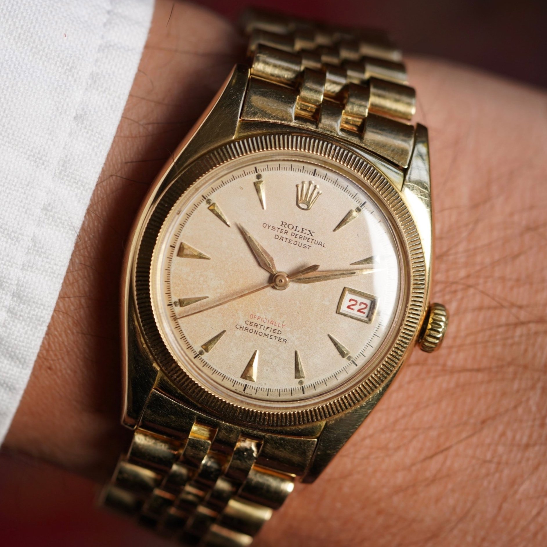 Rolex Datejust Reference 6105 in 18K Yellow Gold w/ Papers