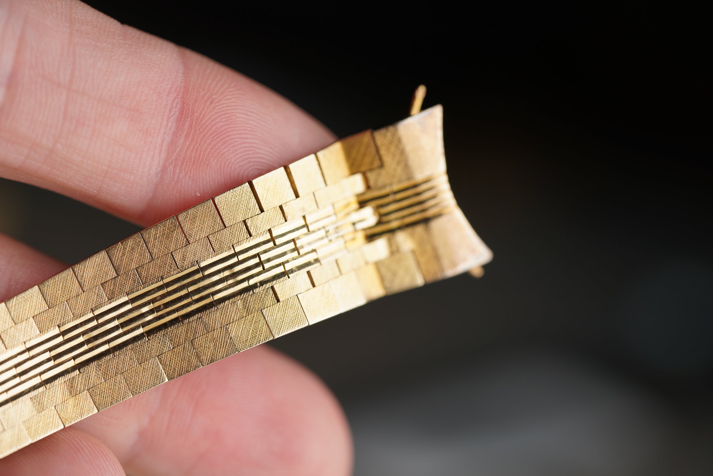 18mm Brick Florentine Style Bracelet 18K Yellow Gold 6.1 inch — Wind ...