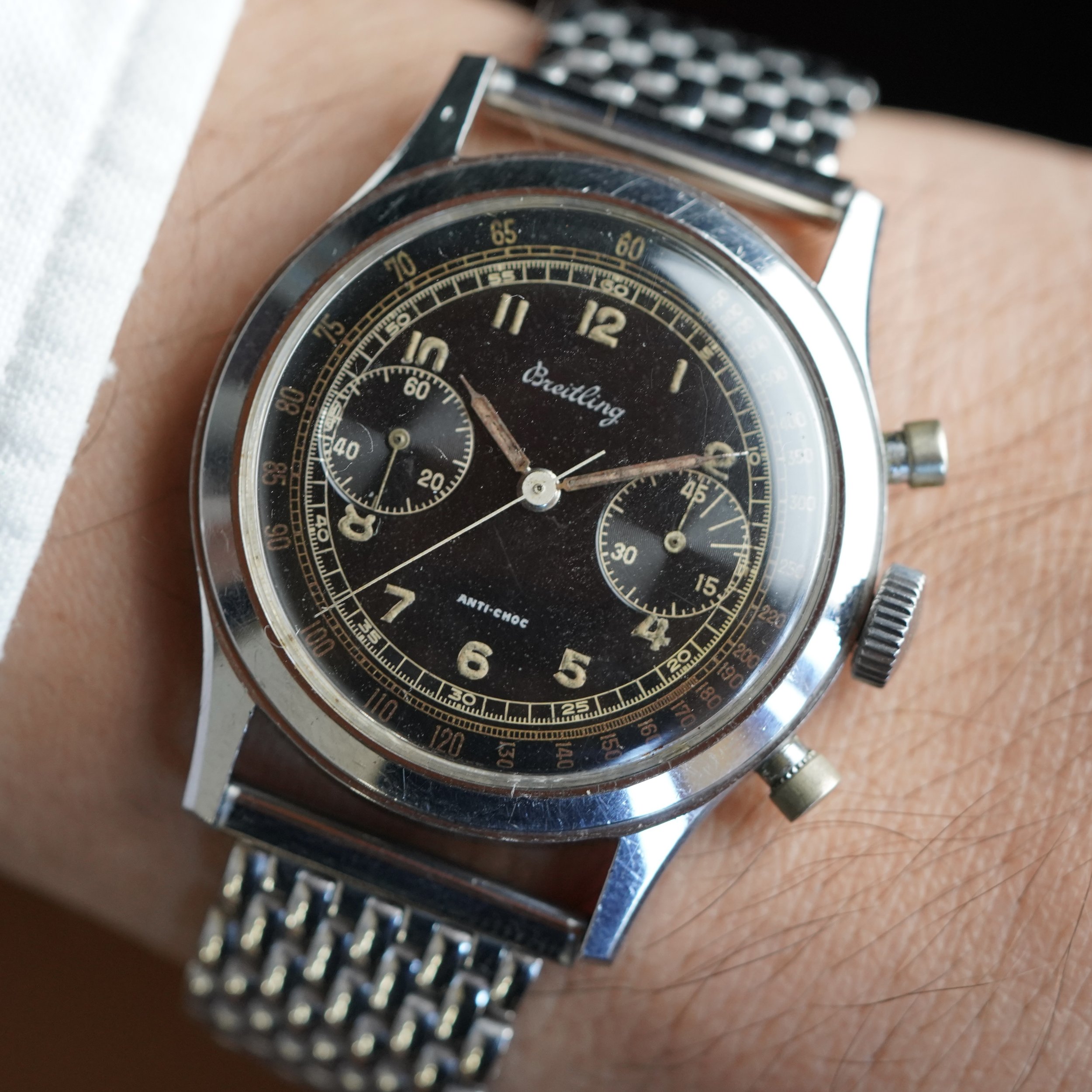 Breitling Chronograph Ref. 777 Gilt Dial Unpolished