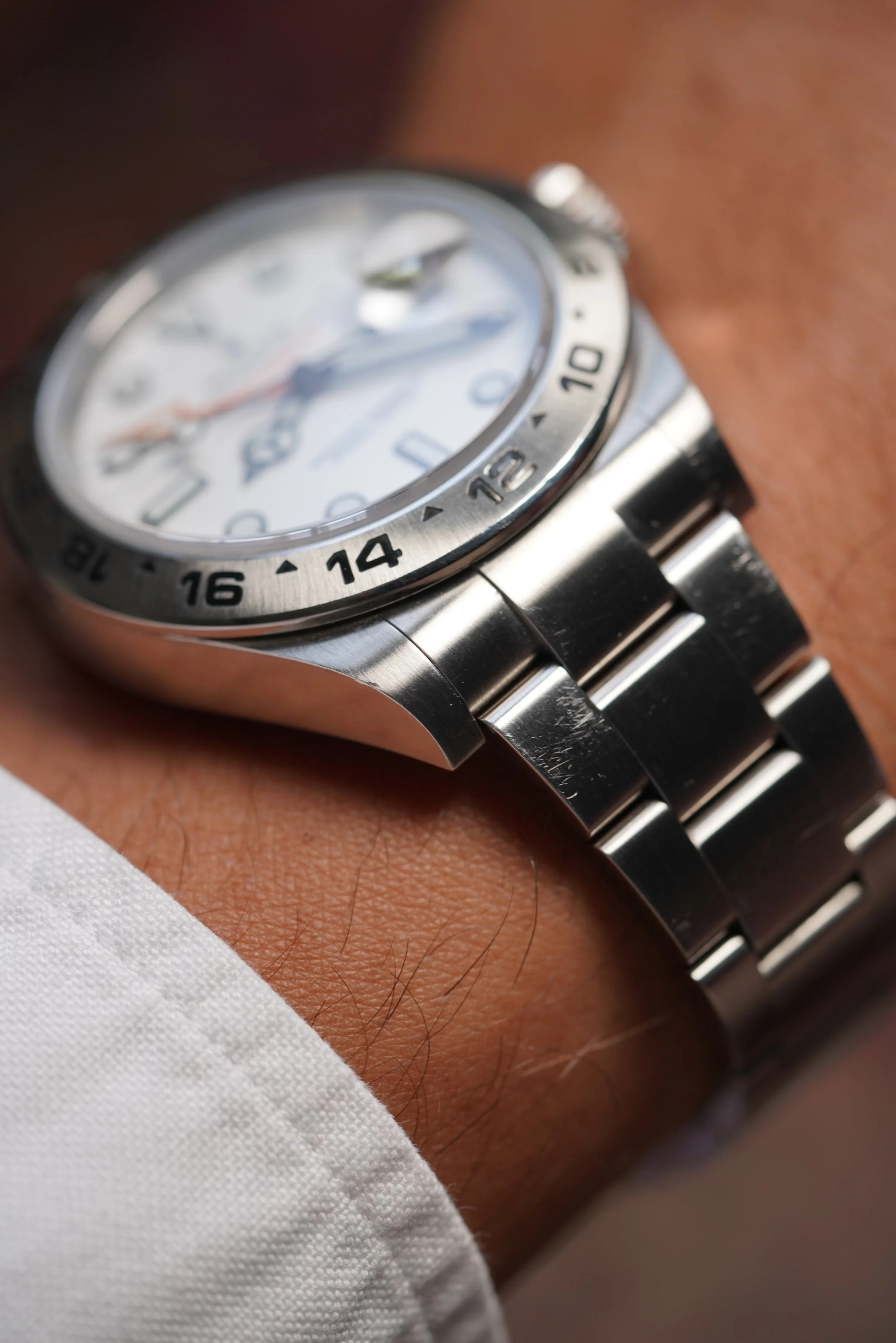 Rolex Explorer II Reference 216570 Box + Service Card — Wind