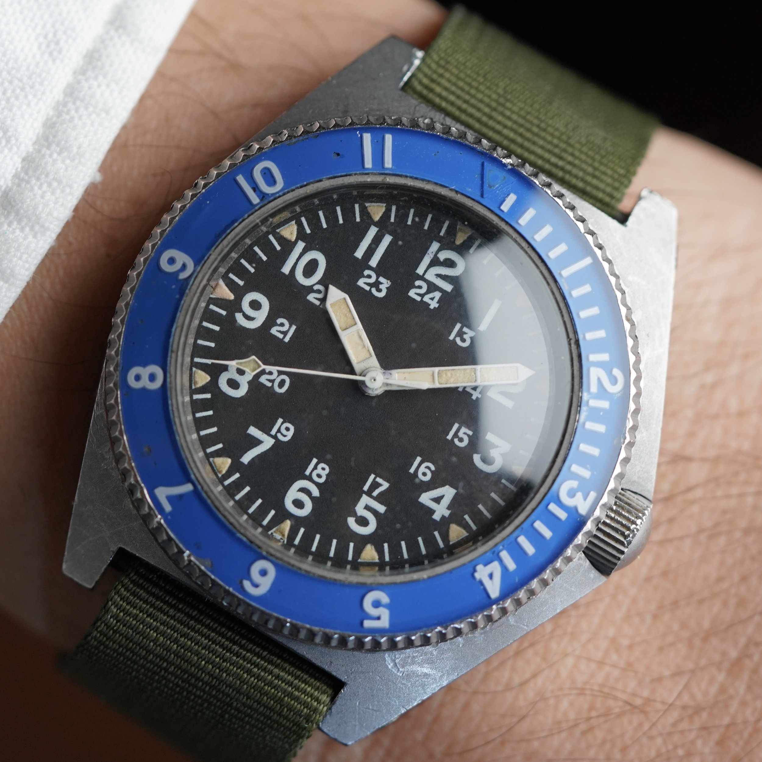 Benrus Type II Class A MIL-W-50717 w/ Blue Bezel Unpolished