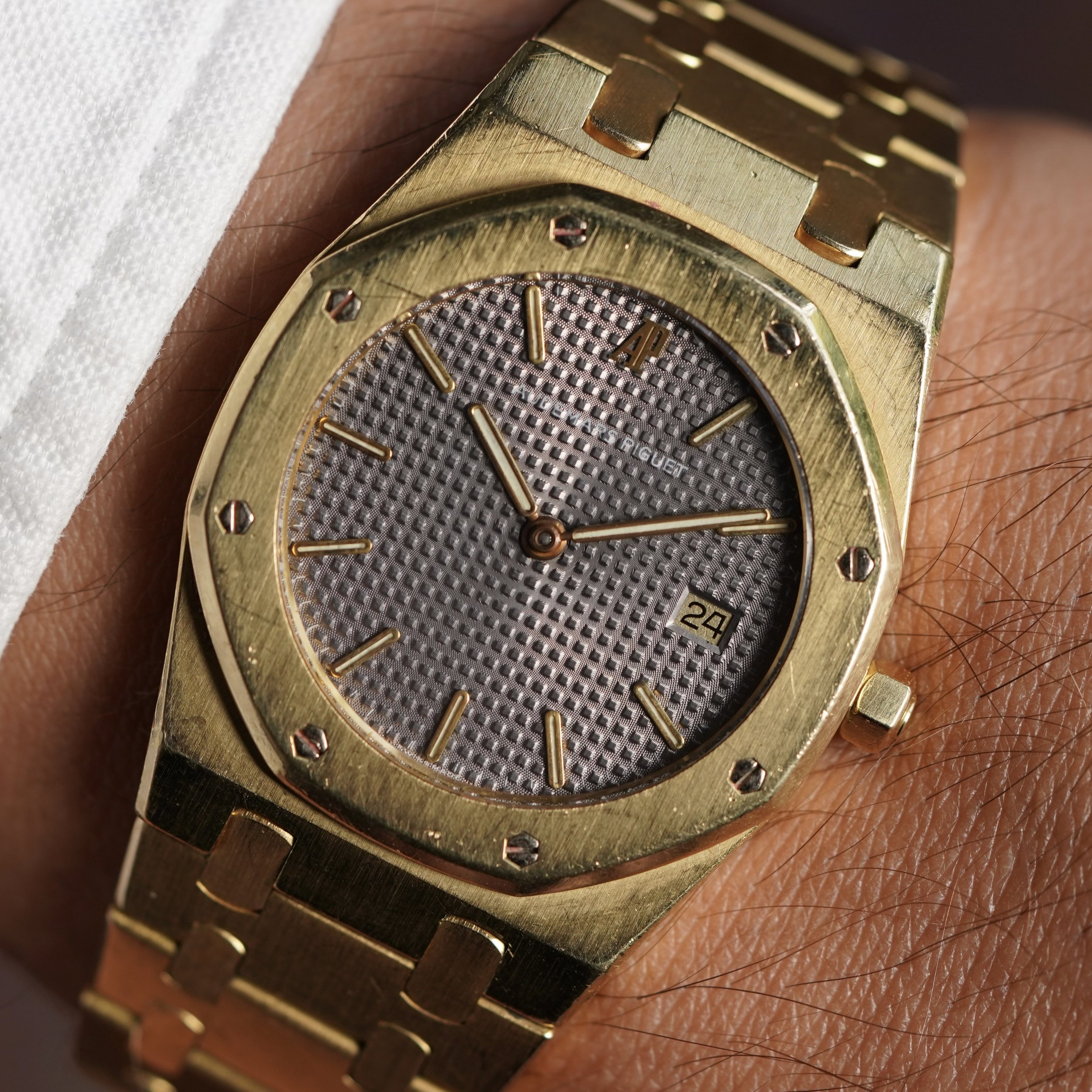 Audemars piguet 18k clearance gold