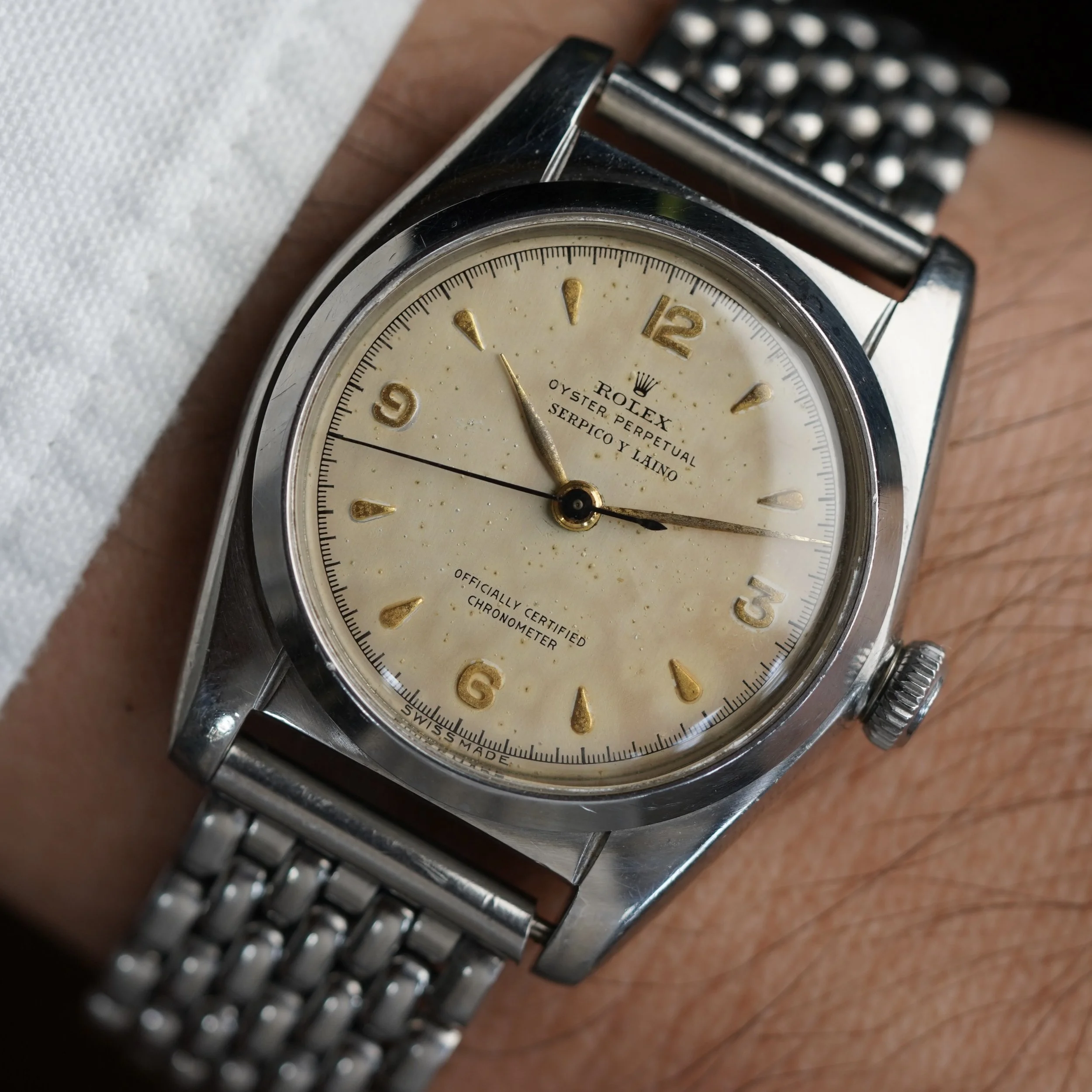 Rolex Serpico Y Laino Oyster Perpetual Bubbleback Reference 5050 on Gay Frères Bracelet