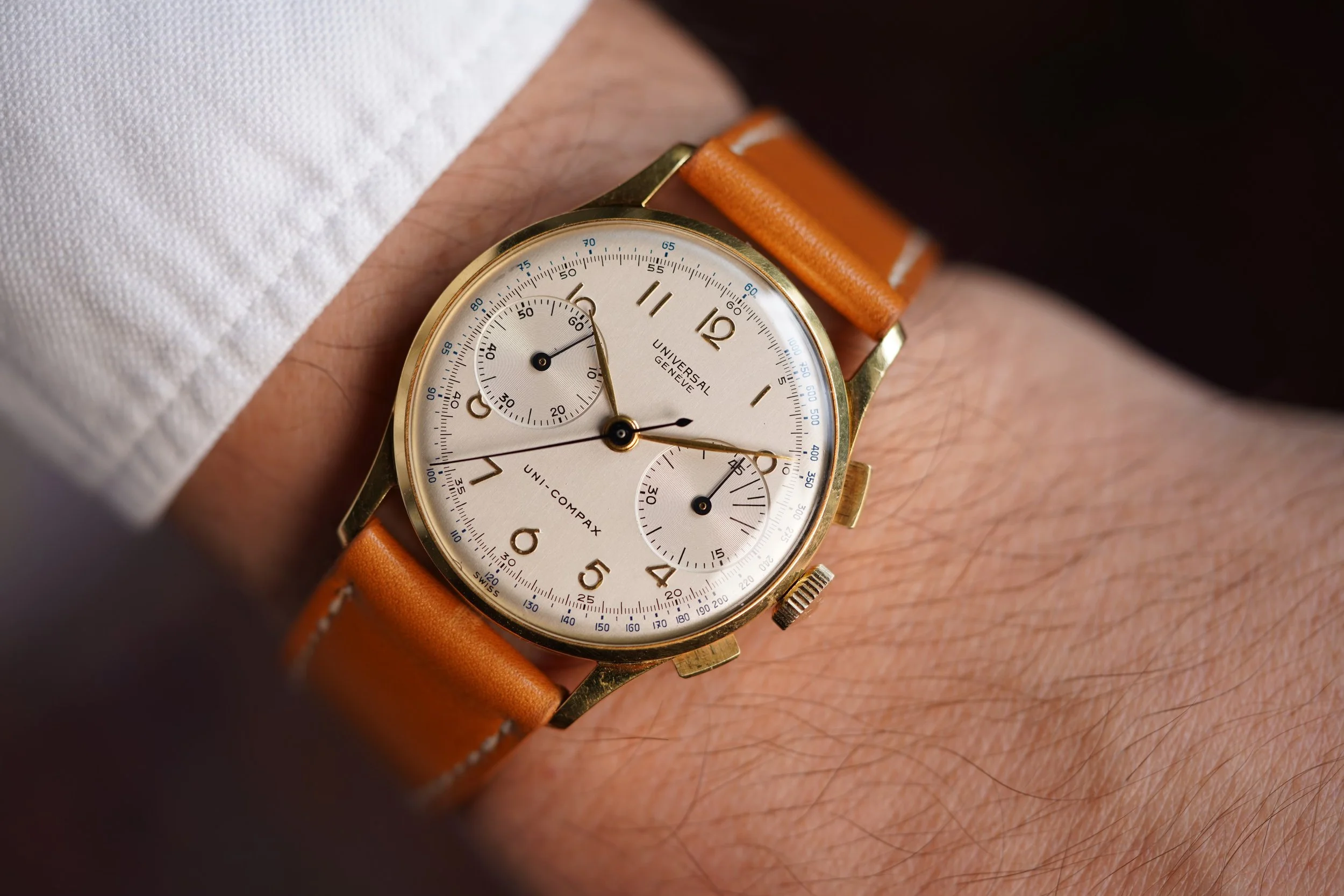 Universal Genève Catalog/Brochure From Henri Stern Watch Agency — Wind