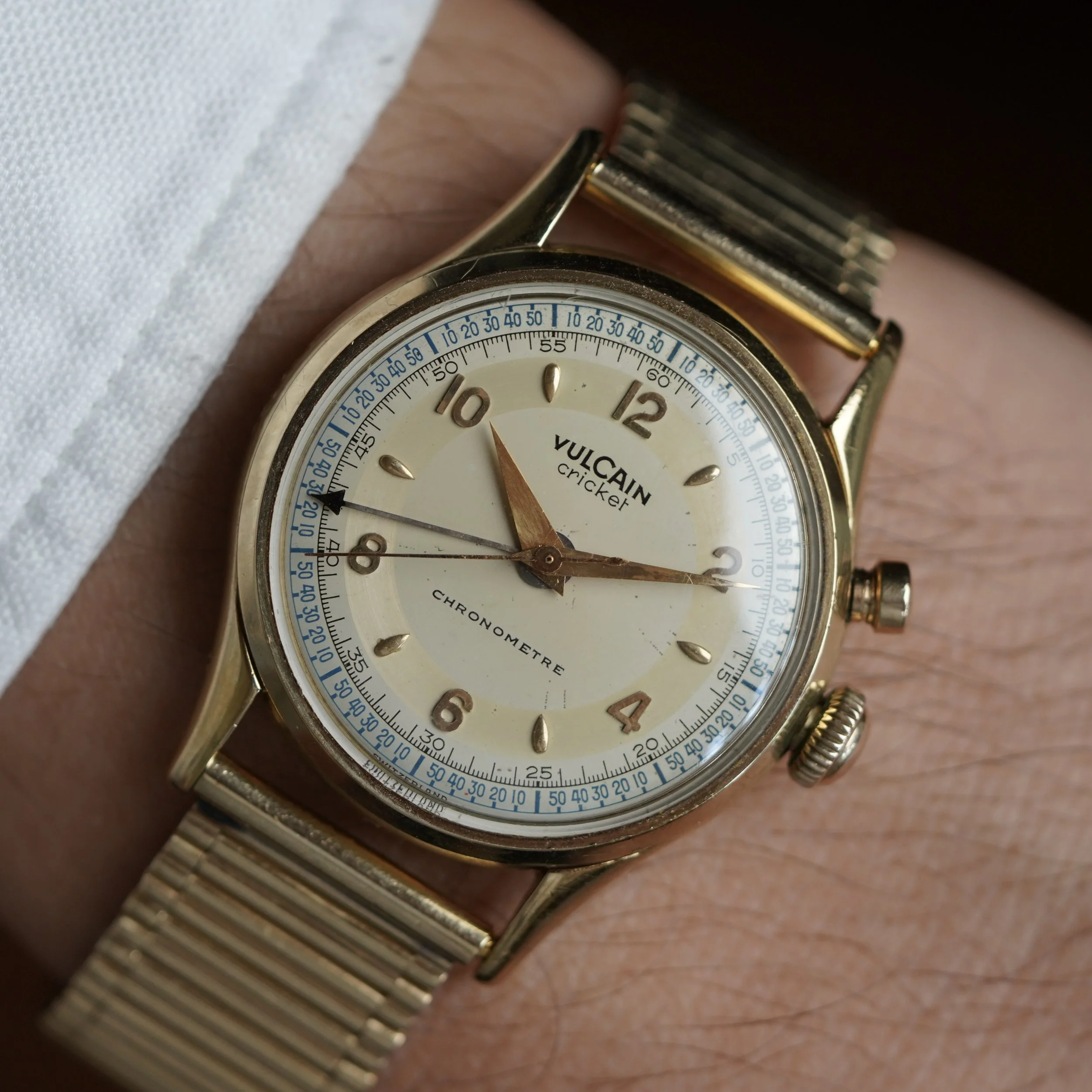 Vulcain Cricket Sector Dial Chronometre 2nd Series Reference in 14K YG on C+B Bracelet Unpolished