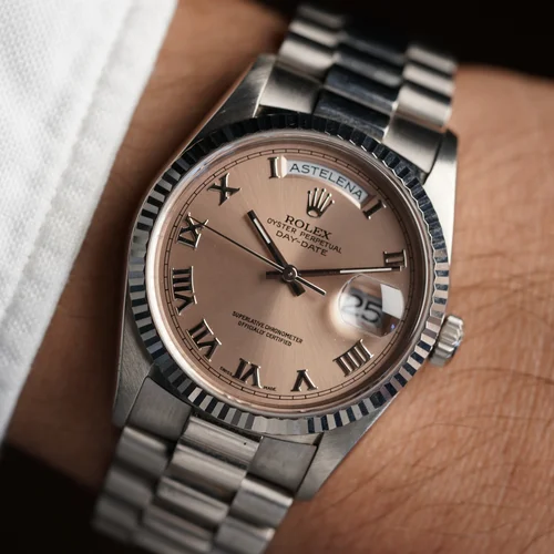 【スワロフスキー　腕時計】5181664 Rolex Pink Dial Day-Date Reference 18239 in 18K WG with Box — Wind