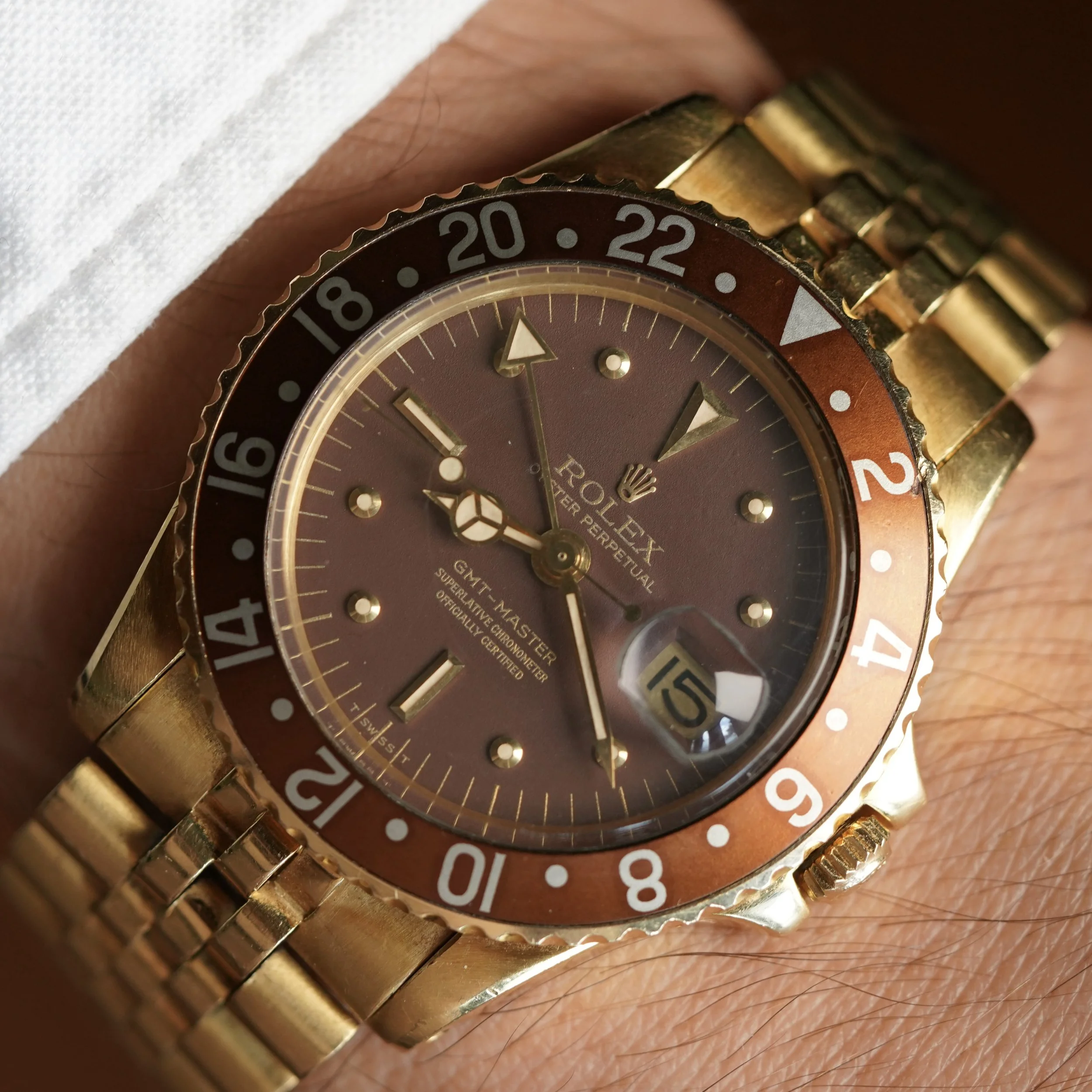Rolex GMT-Master 1675 on Jubilee in 18K Yellow Gold Unpolished