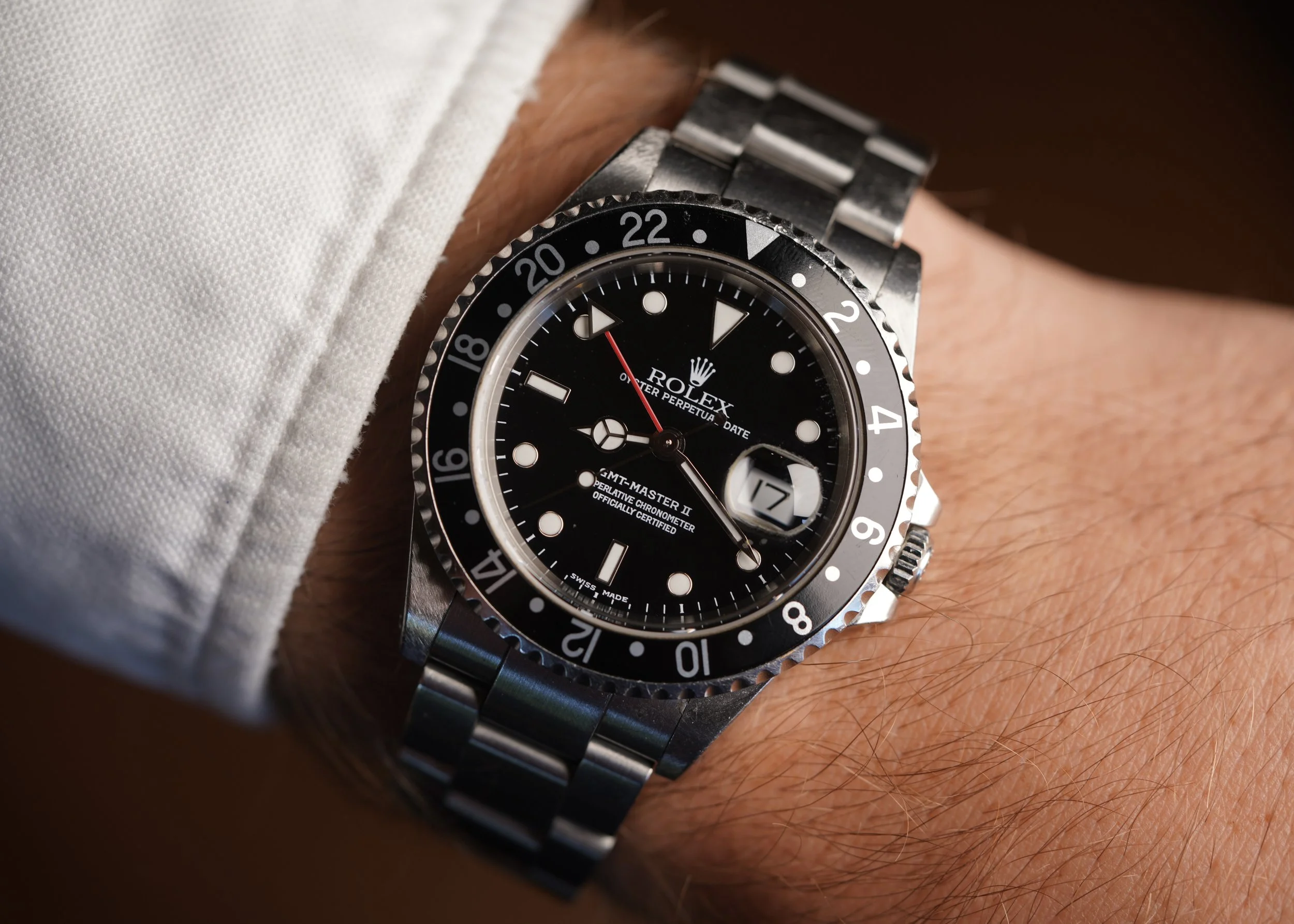 Rolex Black Insert GMT-Master II Reference 16710 Unpolished — Wind