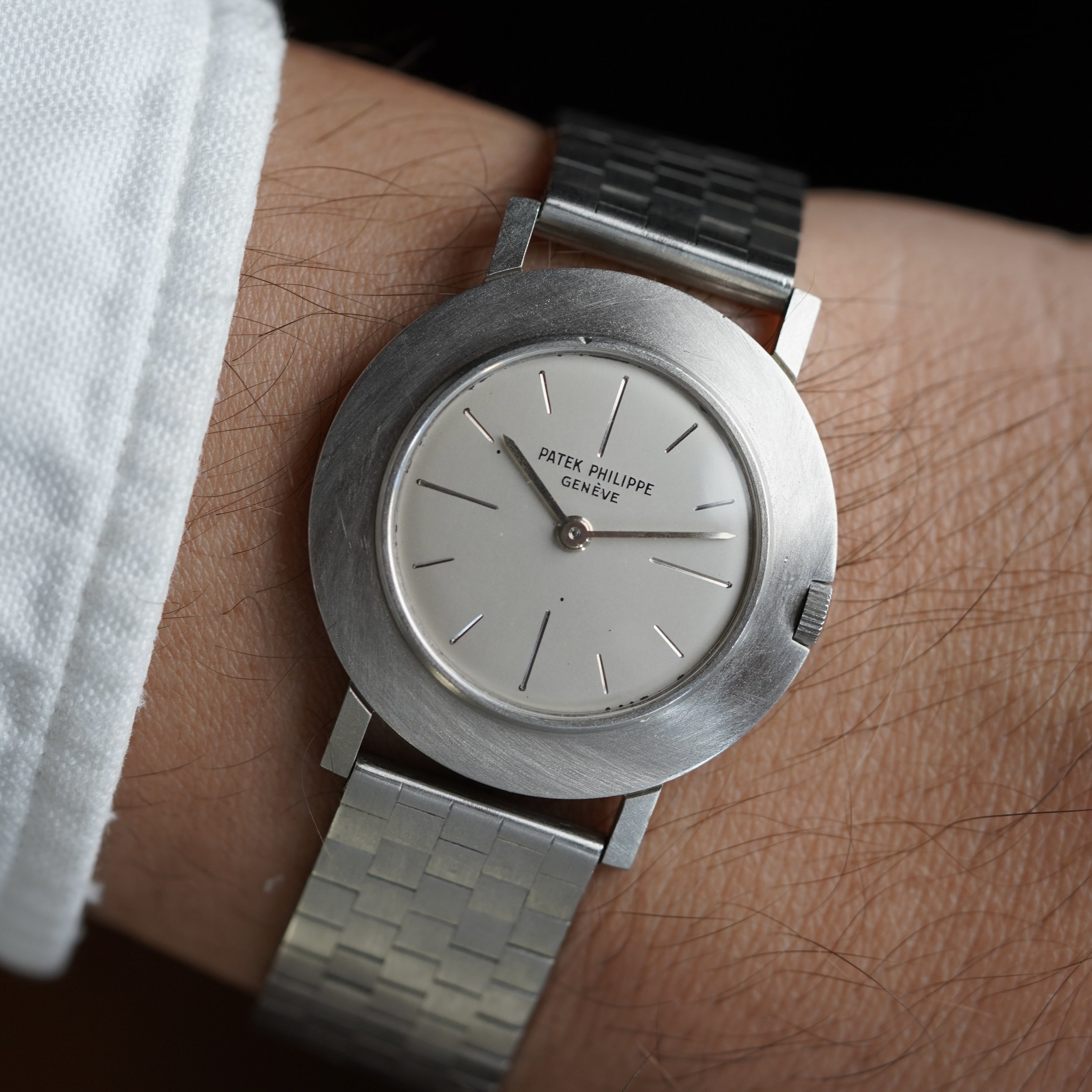 Patek Philippe Disco Volante Ref 2594 in Platinum on Original Bracelet with Extract Unpolished