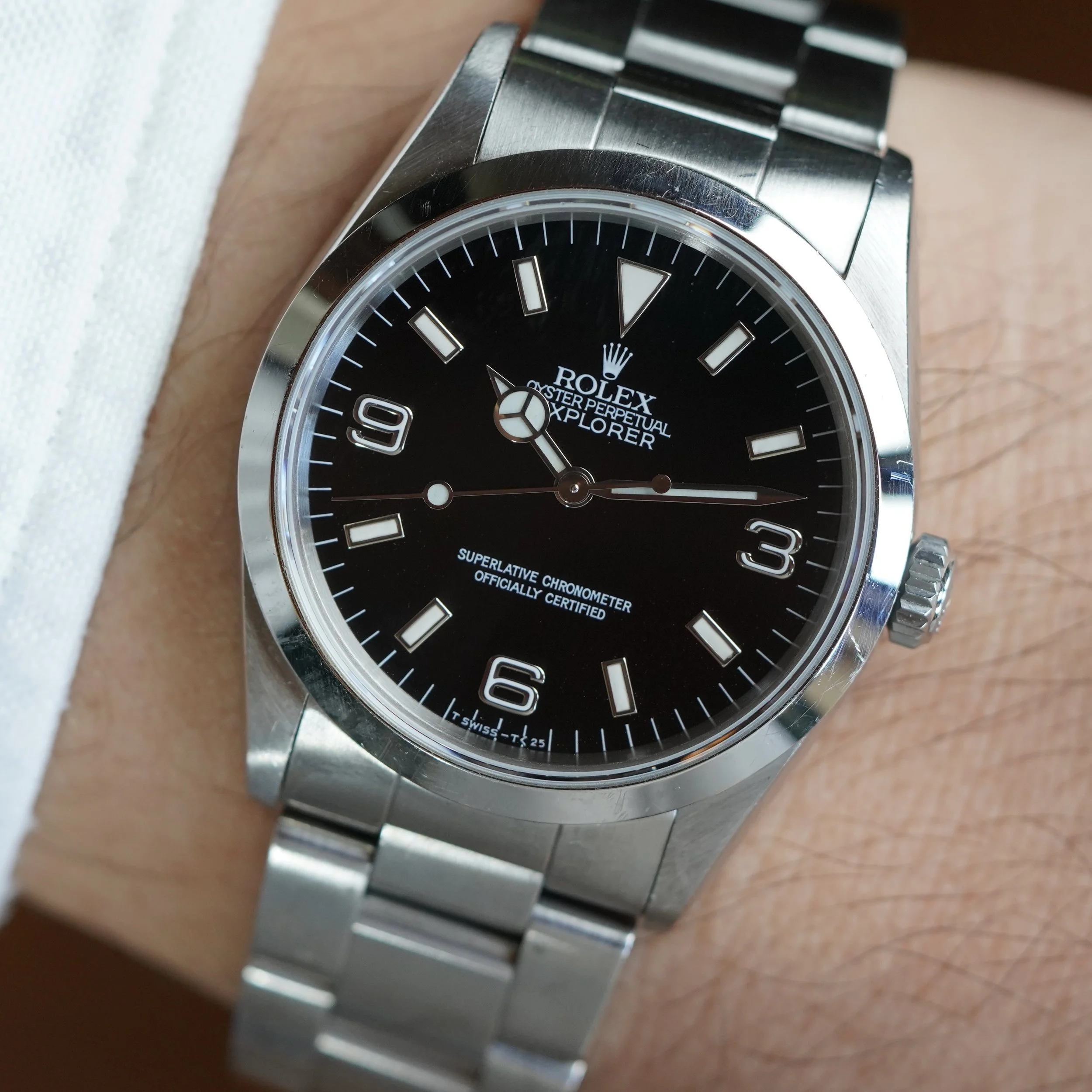 Rolex Explorer I Ref 14270 w/ Box &amp; Service Papers