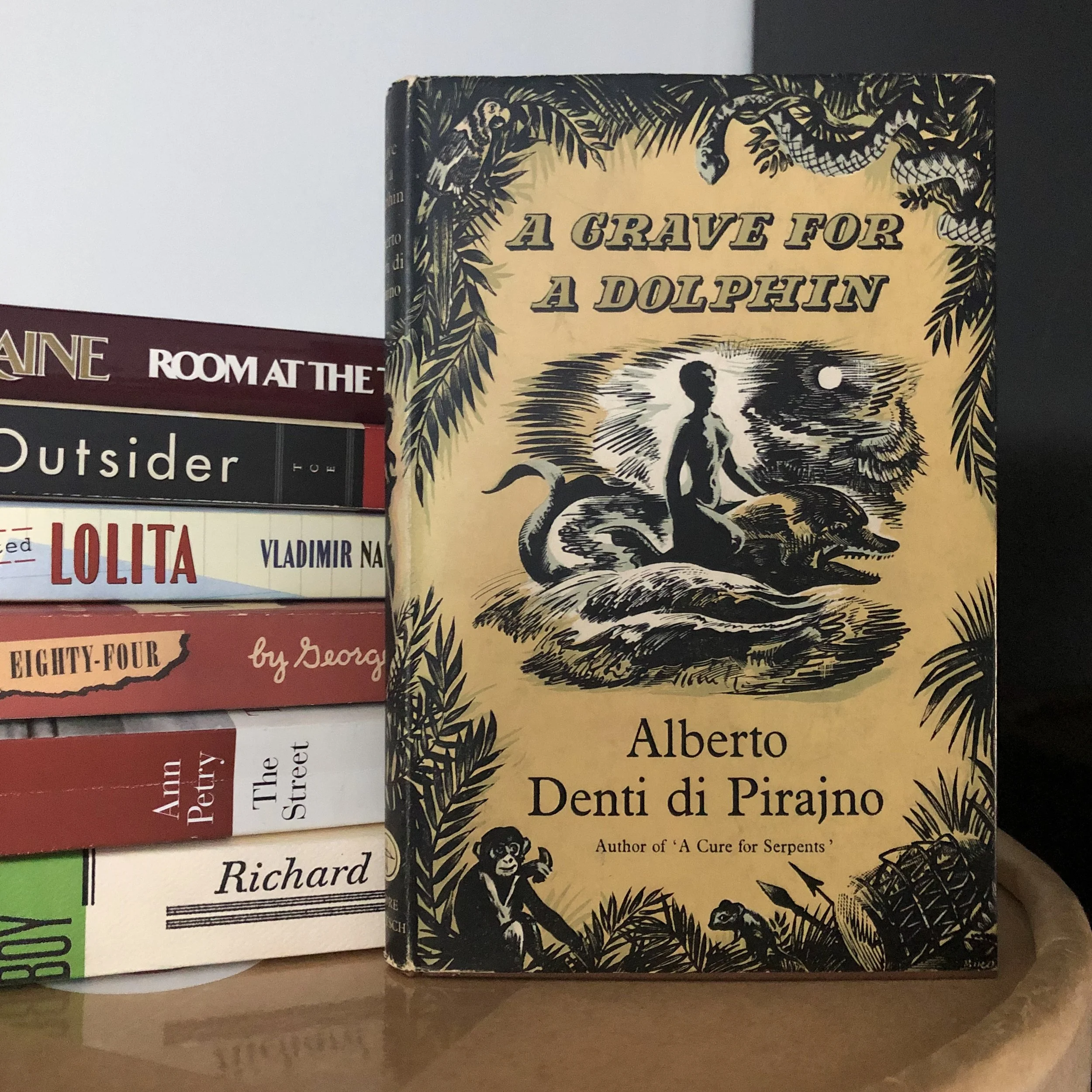 Ep. 16 - A Grave For A Dolphin by Alberto Denti di Pirajno, Part 2