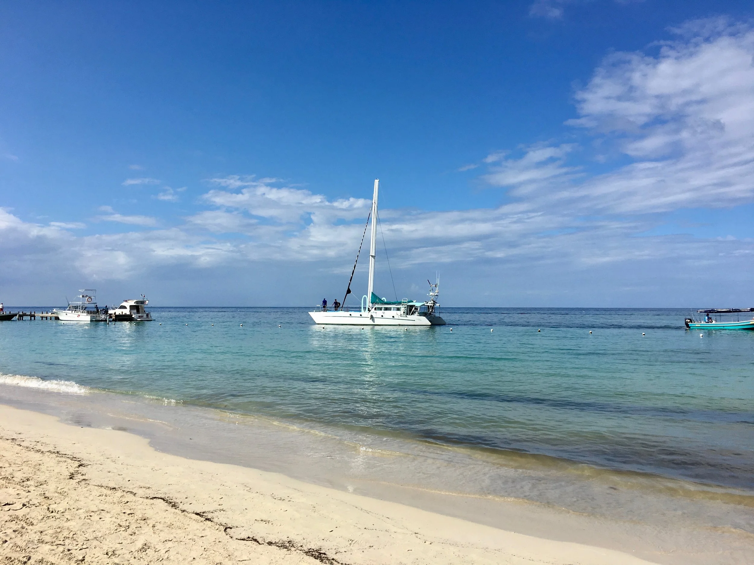 Exploring the Accessible Side of Roatan, Honduras — Sick Girl Travels