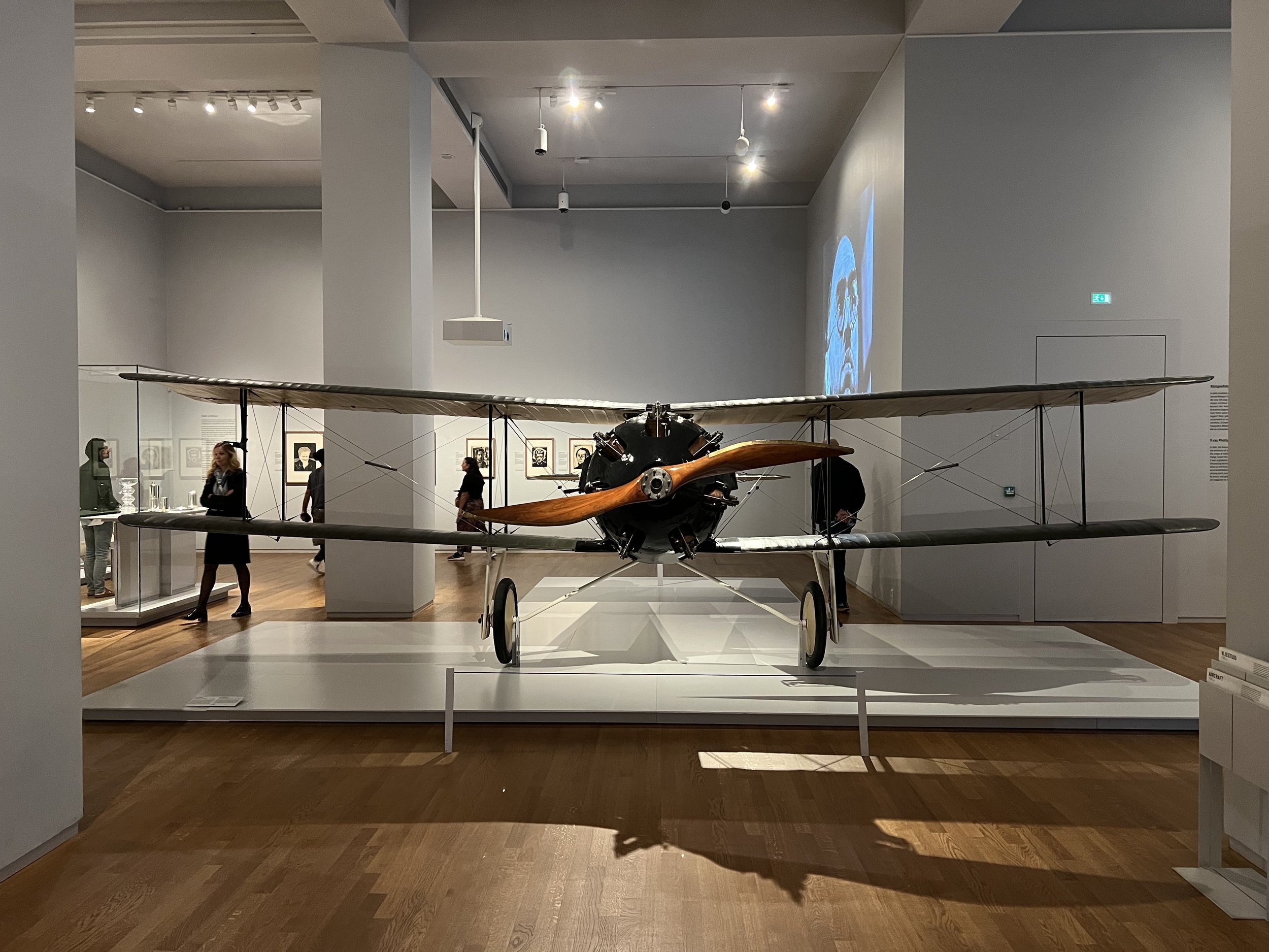 Rijksmuseum Plane.jpeg