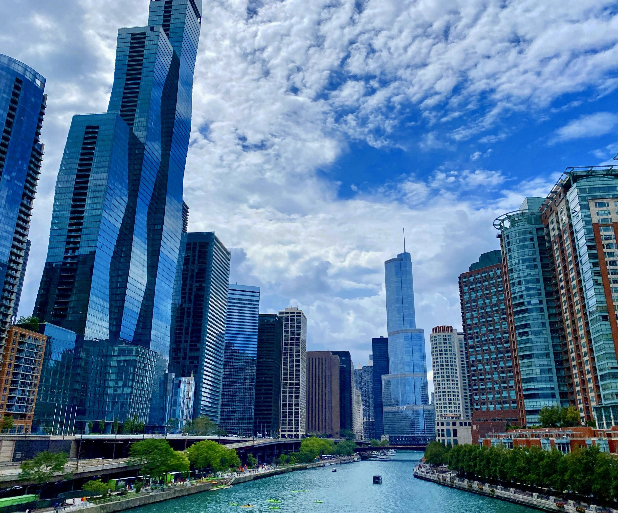 Apple retail store in Chicago full of glass and places to mingle